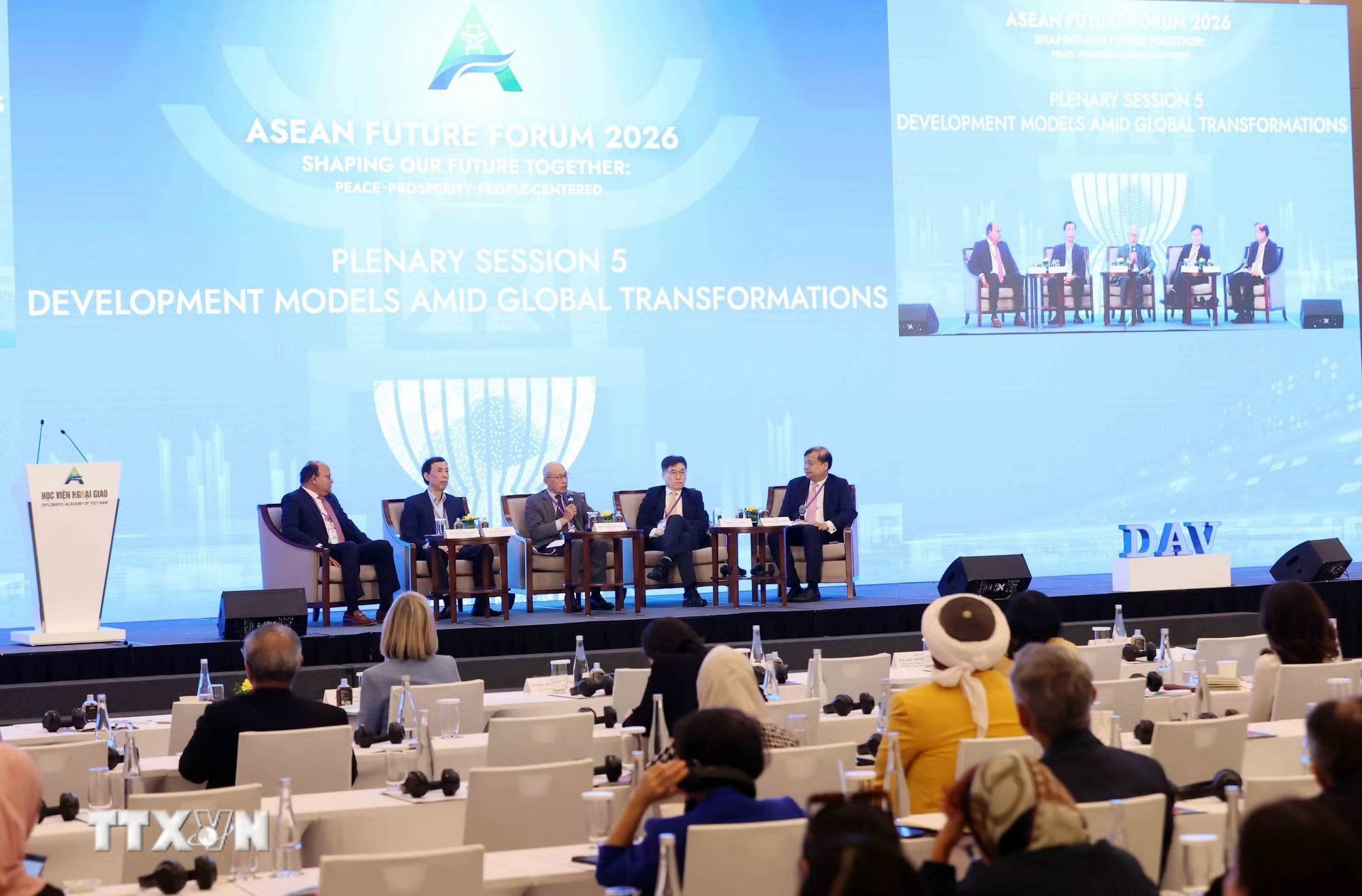 ttxvn-dien-dan-tuong-lai-asean.jpg