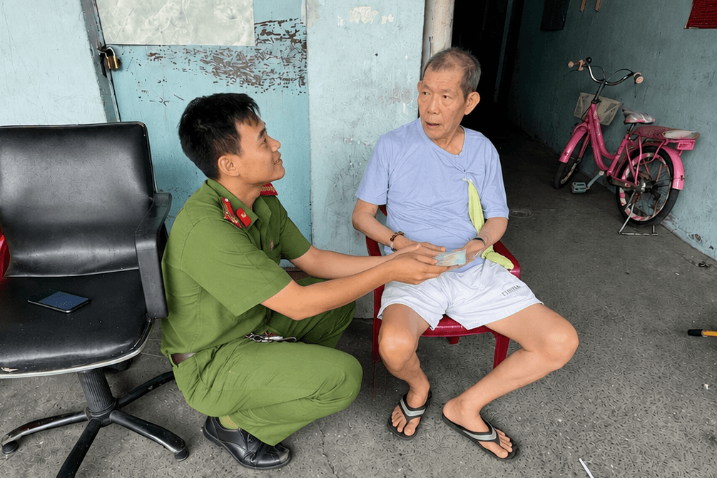 Ảnh 1 TP. Hồ Chí Minh Giữ bình yên từ những việc làm thầm lặng