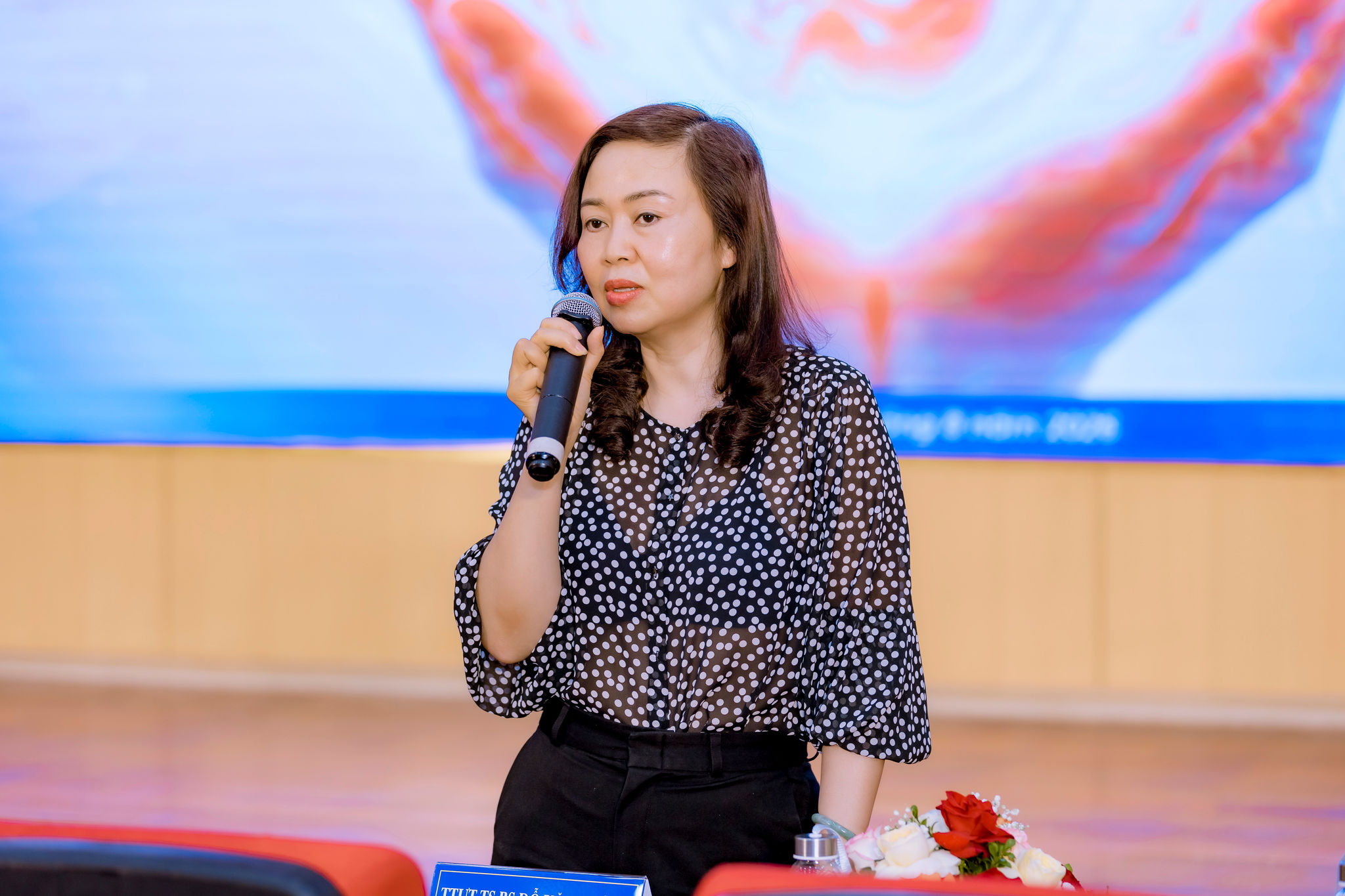 imgc8889.jpg