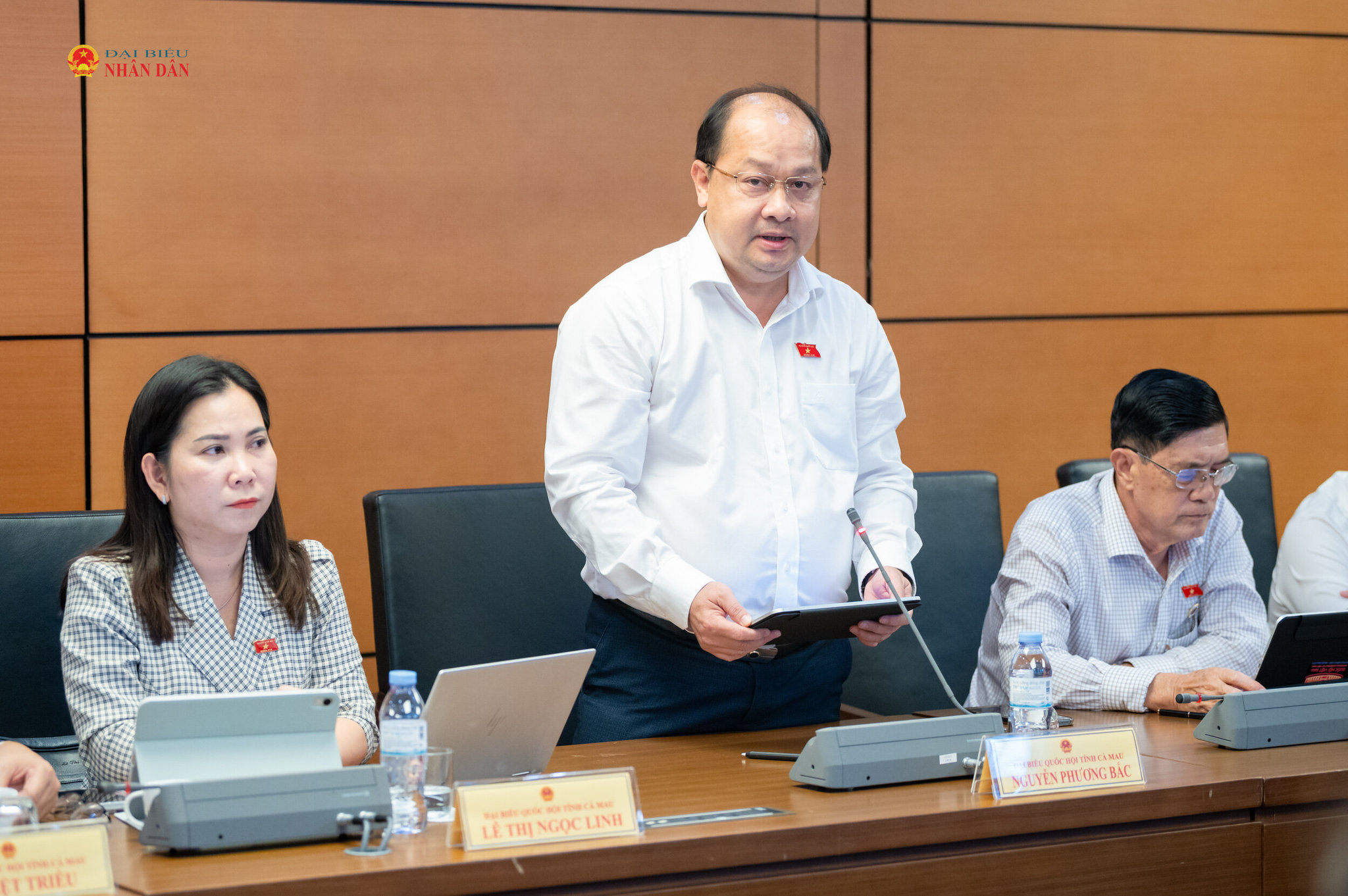 ĐBQH Nguyễn Phương Bắc (Cà Mau) phát biểu
