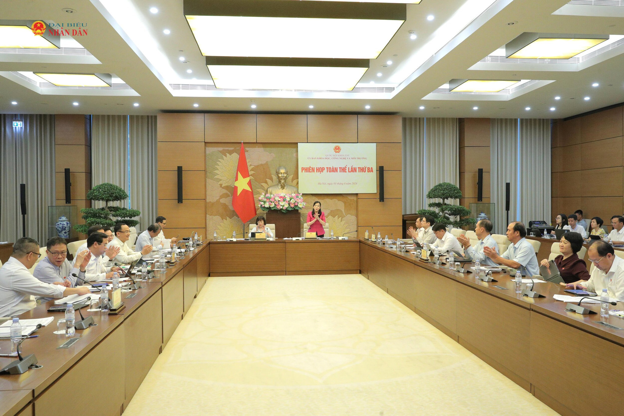 Toàn cảnh (Nội dung 2)