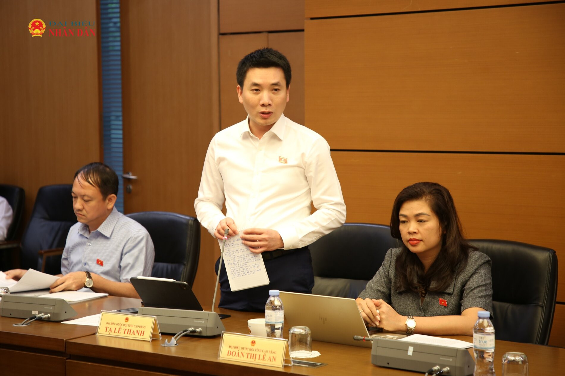 ĐBQH Tạ Lê Thanh (Cao Bằng) phát biểu