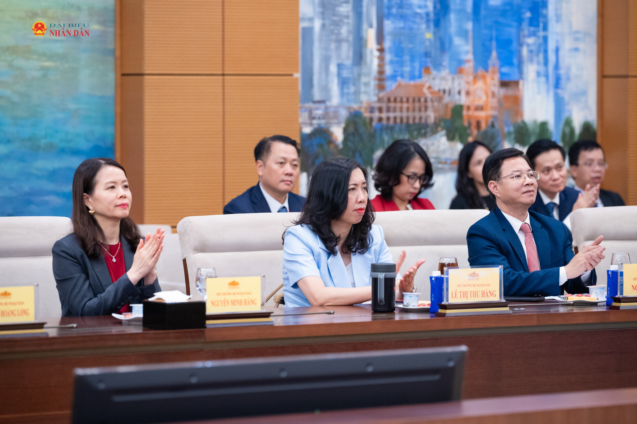 Đoàn lãnh đạo Bộ Ngoại giao