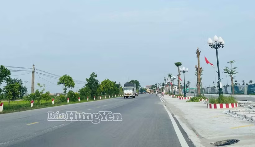 A road leading to the Doc Lap model residential area (Photo: baohungyen.vn)