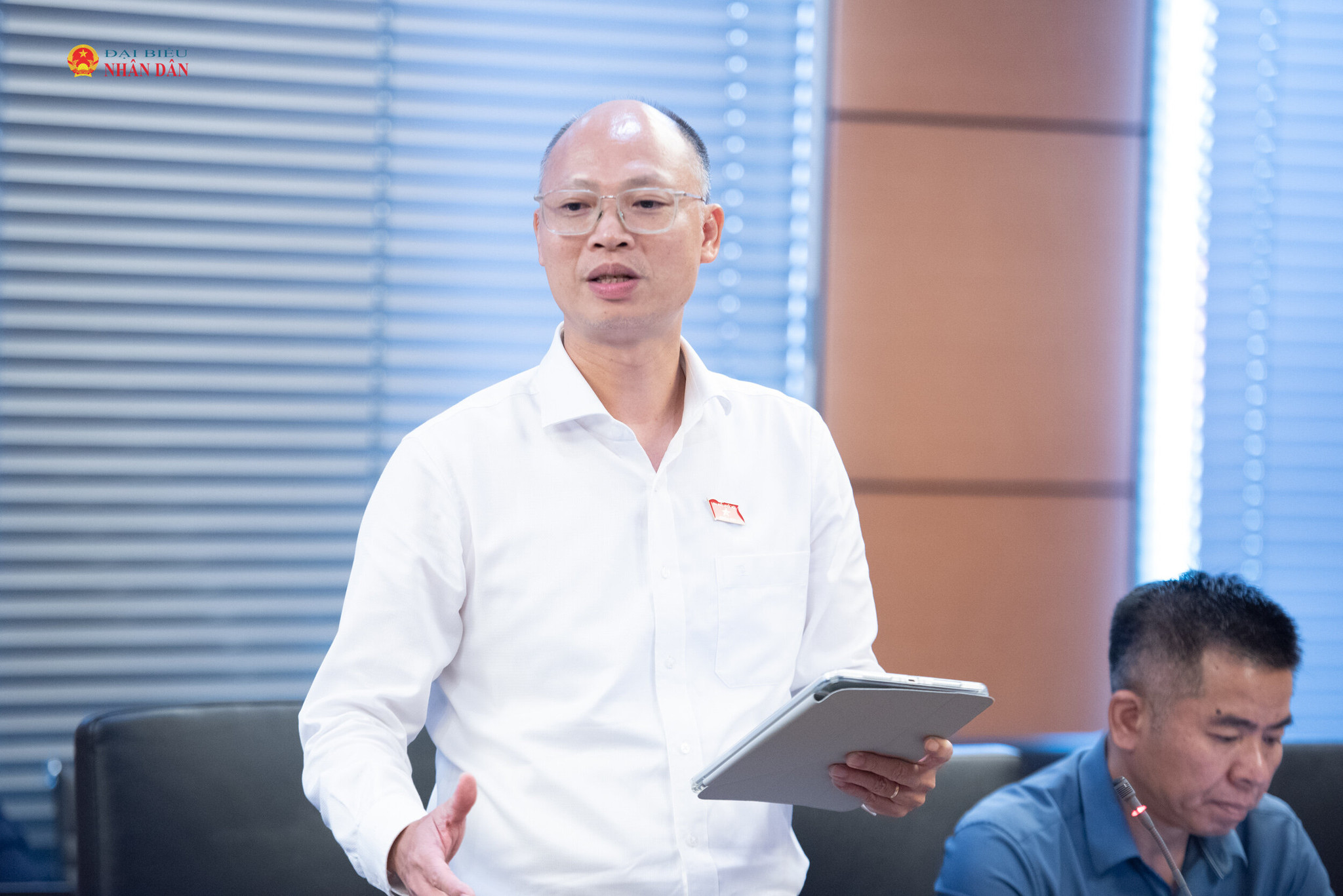ĐBQH Lê Trung Thành (An Giang) phát biểu