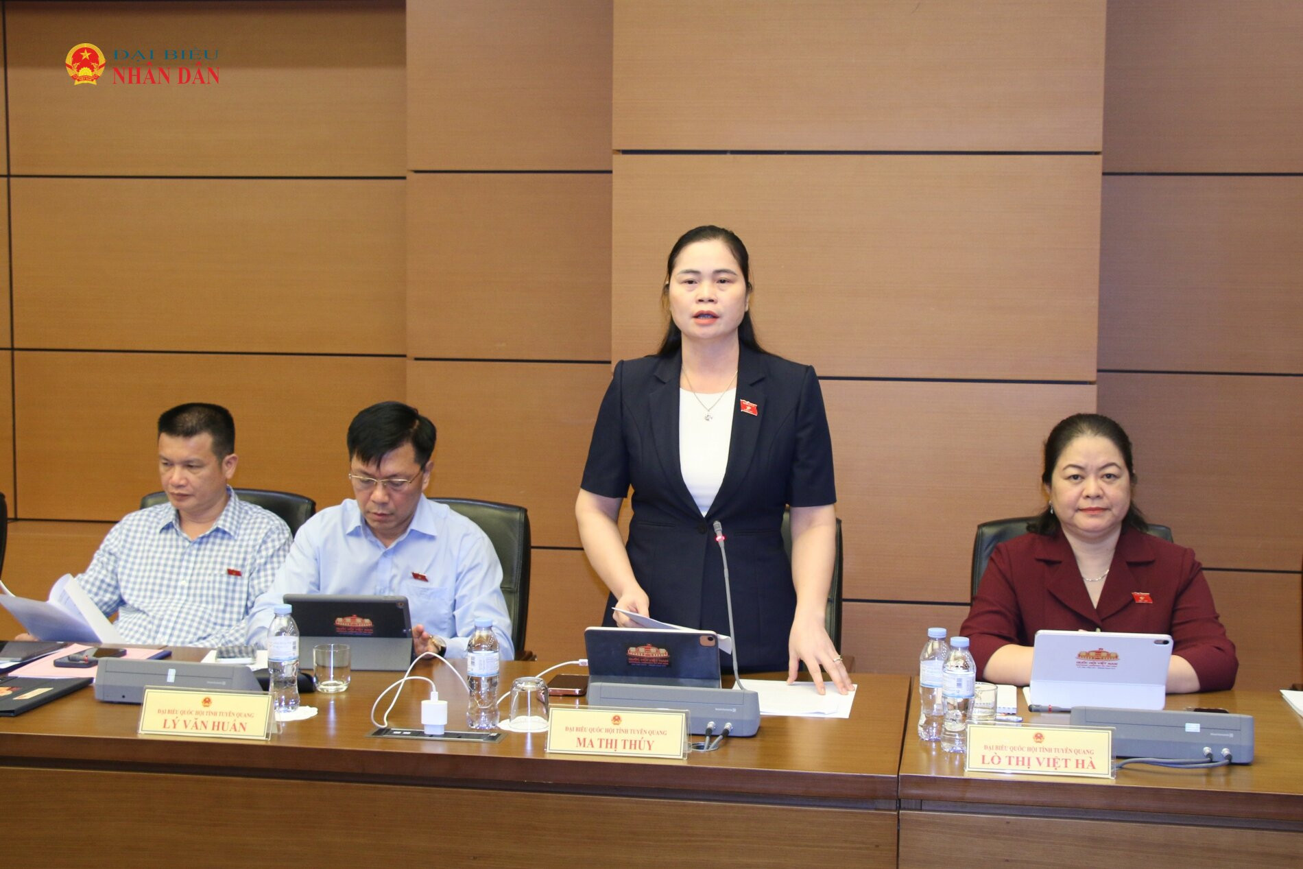 ĐBQH Ma Thị Thuý (Tuyên Quang) phát biểu