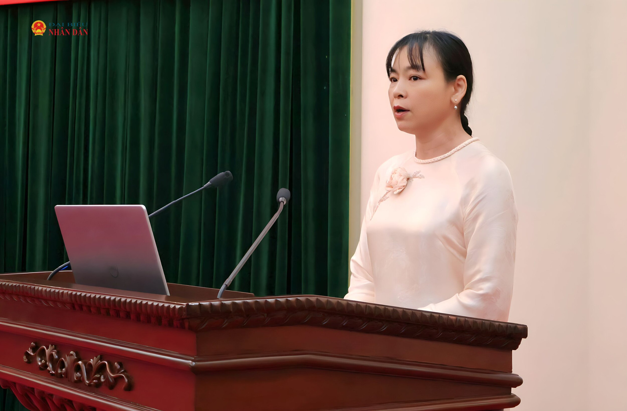 Giảng viên Học viện Báo chí và Tuyên truyền, TS. Vũ Hoài Phương phát biểu tại Hội nghị