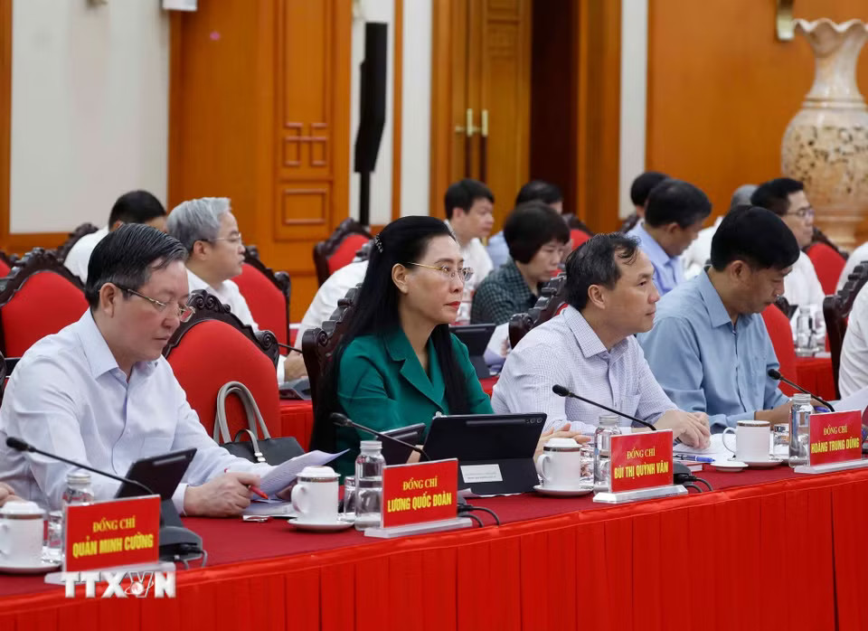 a-_ttxvn-tong-bi-thu-chu-tich-nuoc-chu-tri-phien-hop-thu-nhat-ban-chi-dao-trung-uong-ve-sua-doi-bo-sung-dieu-le-dang-9.jpg.avif