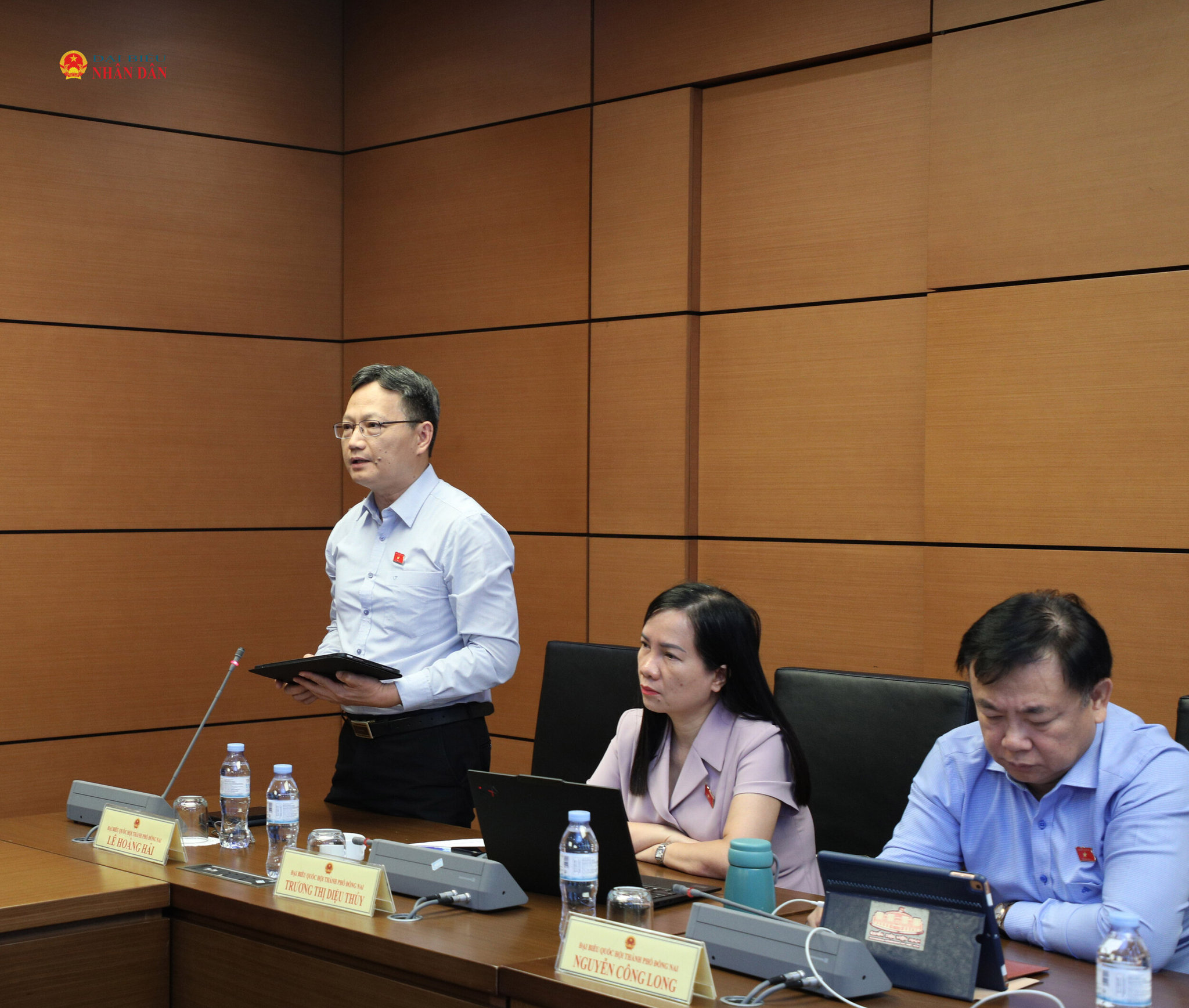 Đại biểu Lê Hoàng Hải (Đồng Nai) phát biểu thảo luận tại tổ 