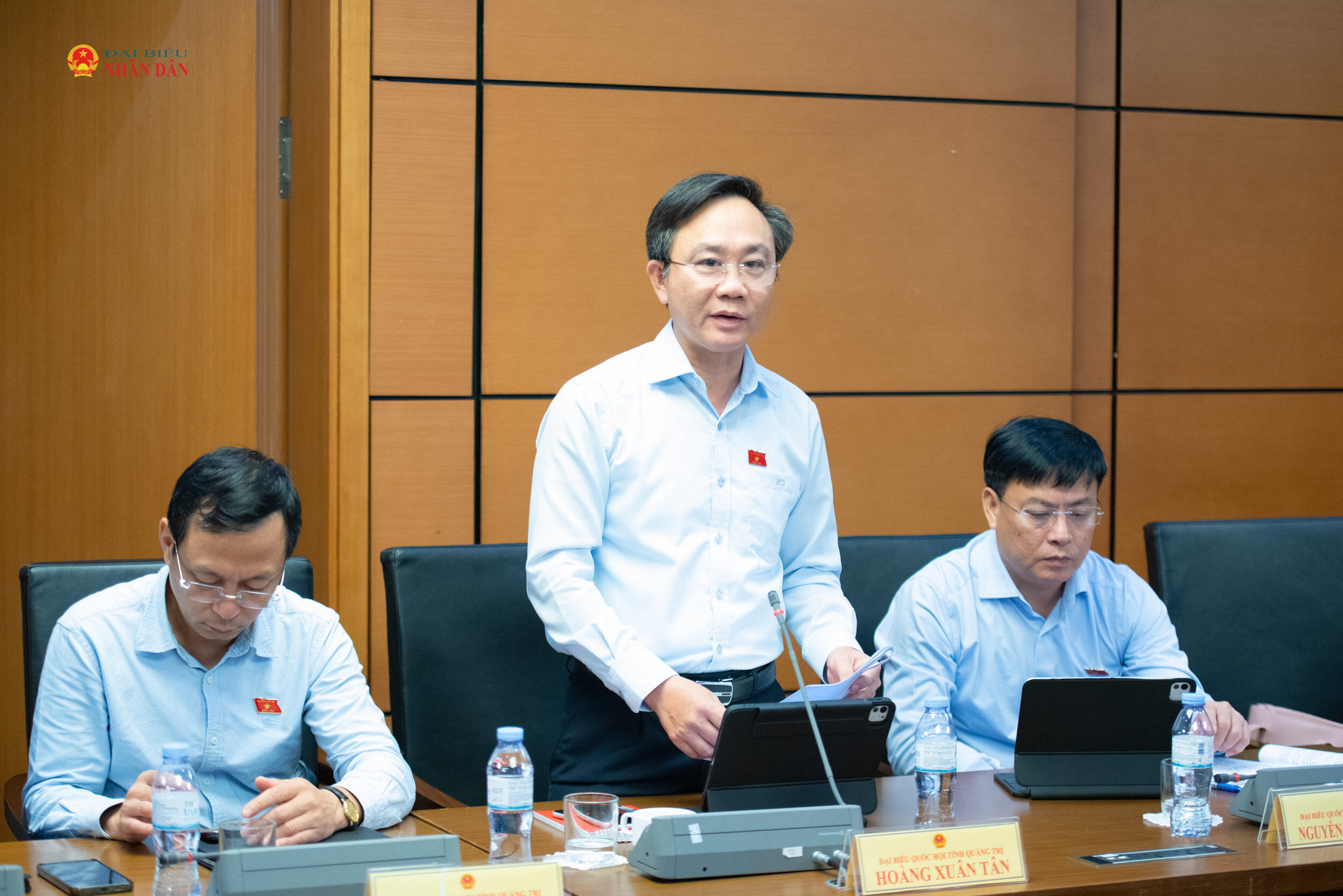 ĐBQH Hoàng Xuân Tân (Quảng Trị) phát biểu