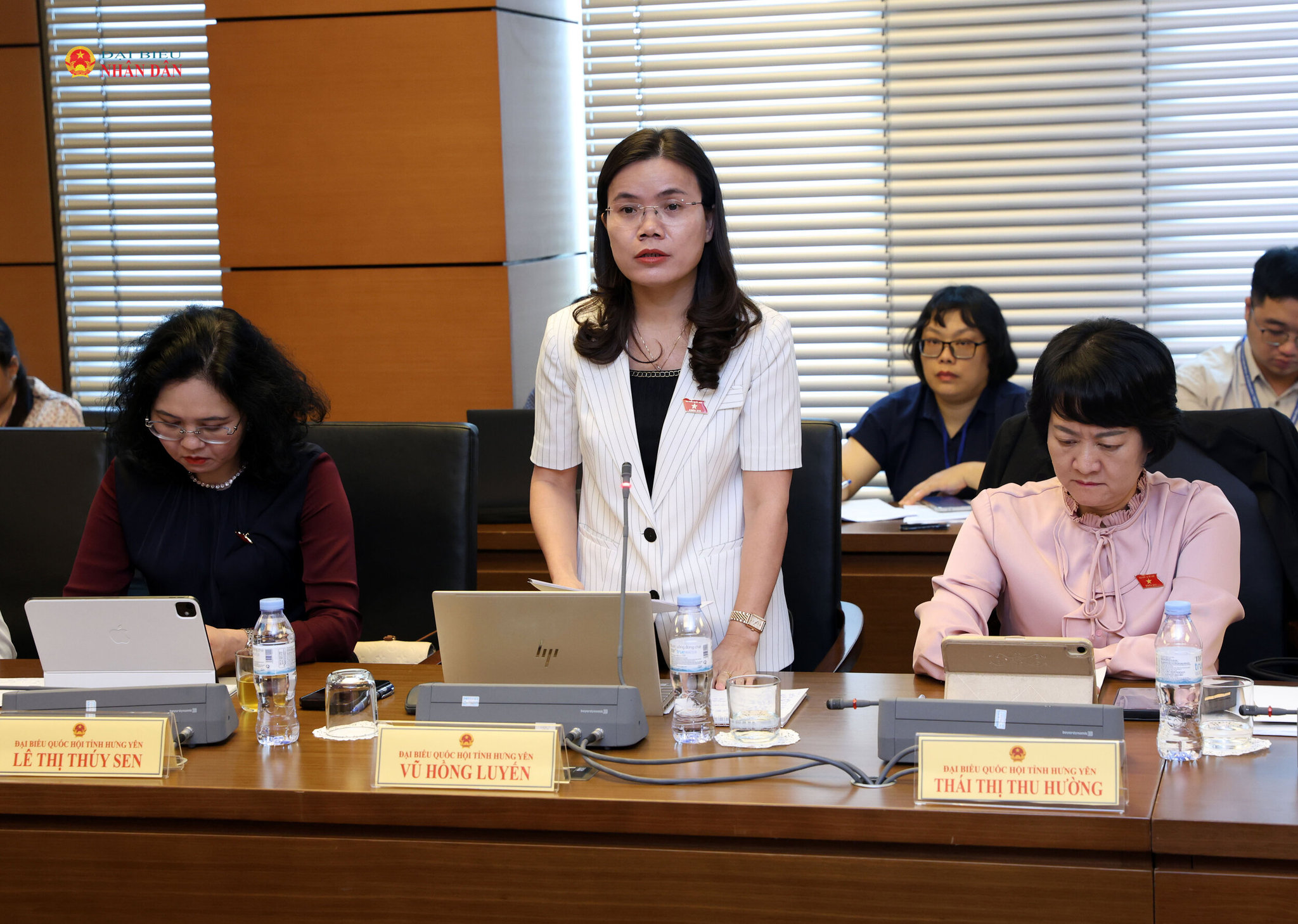 ĐBQH Vũ Hồng Luyến (Hưng Yên) phát biểu