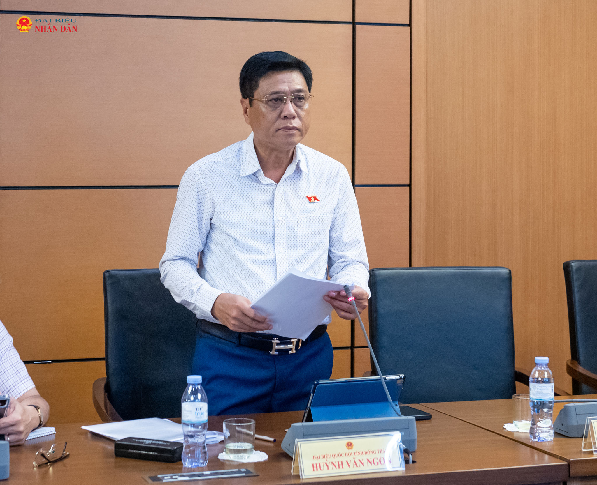 ĐBQH Huỳnh Văn Ngon (Đồng Tháp) phát biểu