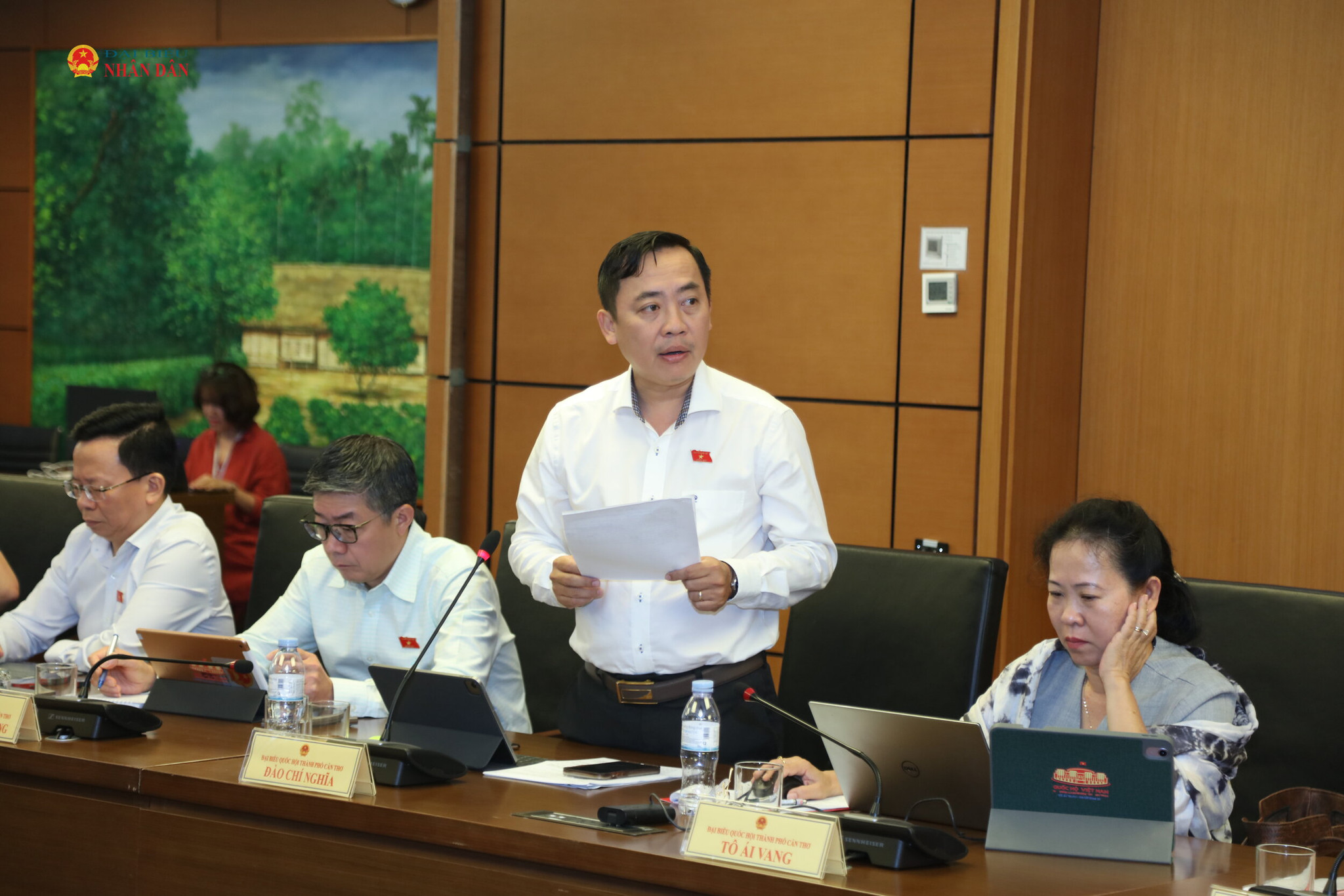 ĐBQH Đào Chí Nghĩa (Cần Thơ) phát biểu 
