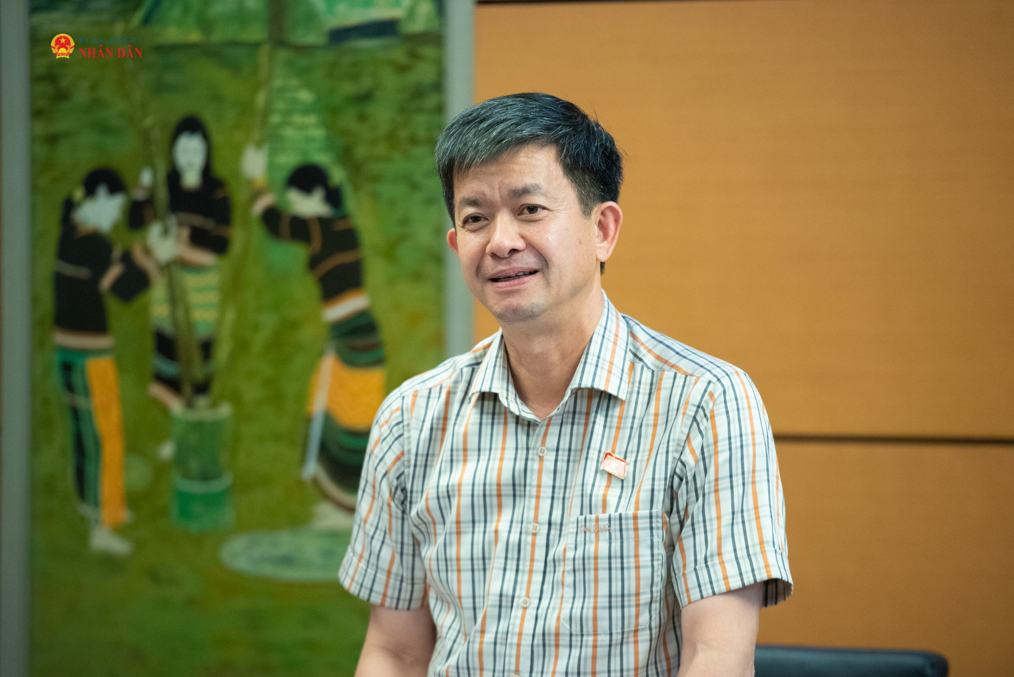 Bí thư Tỉnh ủy, Trưởng đoàn ĐBQH tỉnh An Giang Lê Quang Tùng điều hành phiên thảo luận Tổ 13 (3)