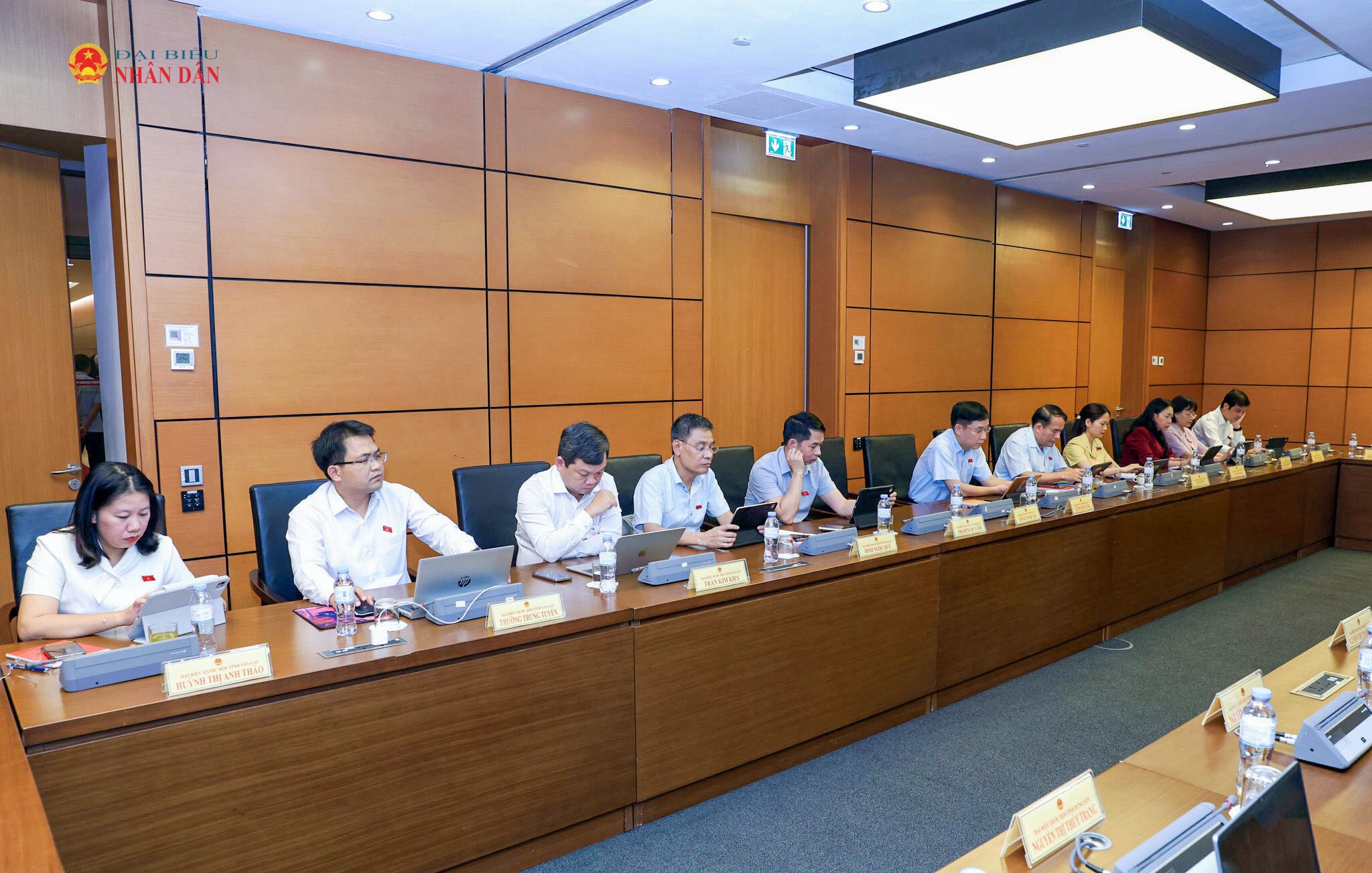 cac-dai-bieu-tham-du-phien-thao-luan-tai-to-5-3-ebf80a5e885479c8c5e87f554aa21941_watermarked.jpg