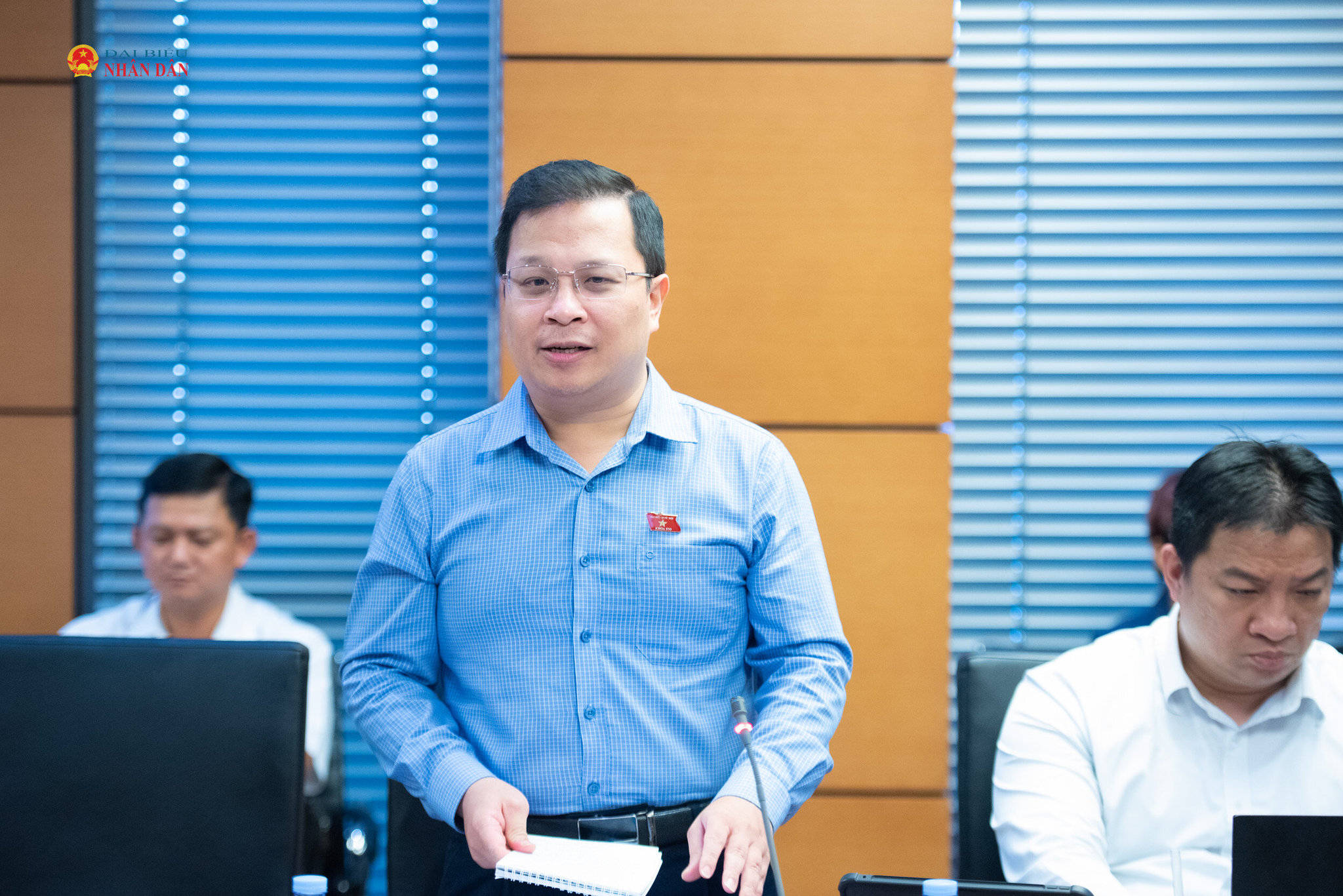 ĐBQH Nguyễn Danh Tú (An Giang) phát biểu thảo luận tại Tổ 13