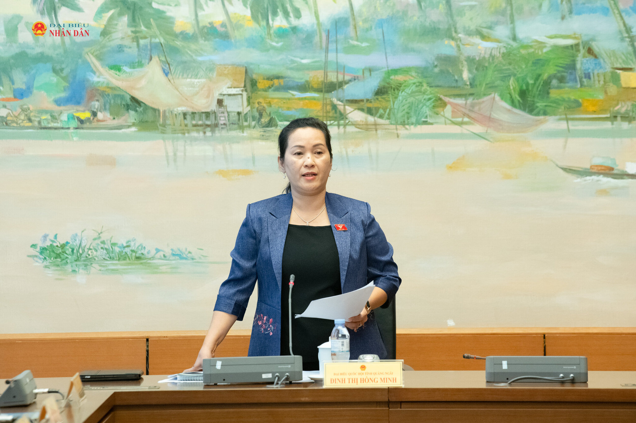 Trưởng Đoàn đại biểu Quốc hội tỉnh Quảng Ngãi Đinh Thị Hồng Minh