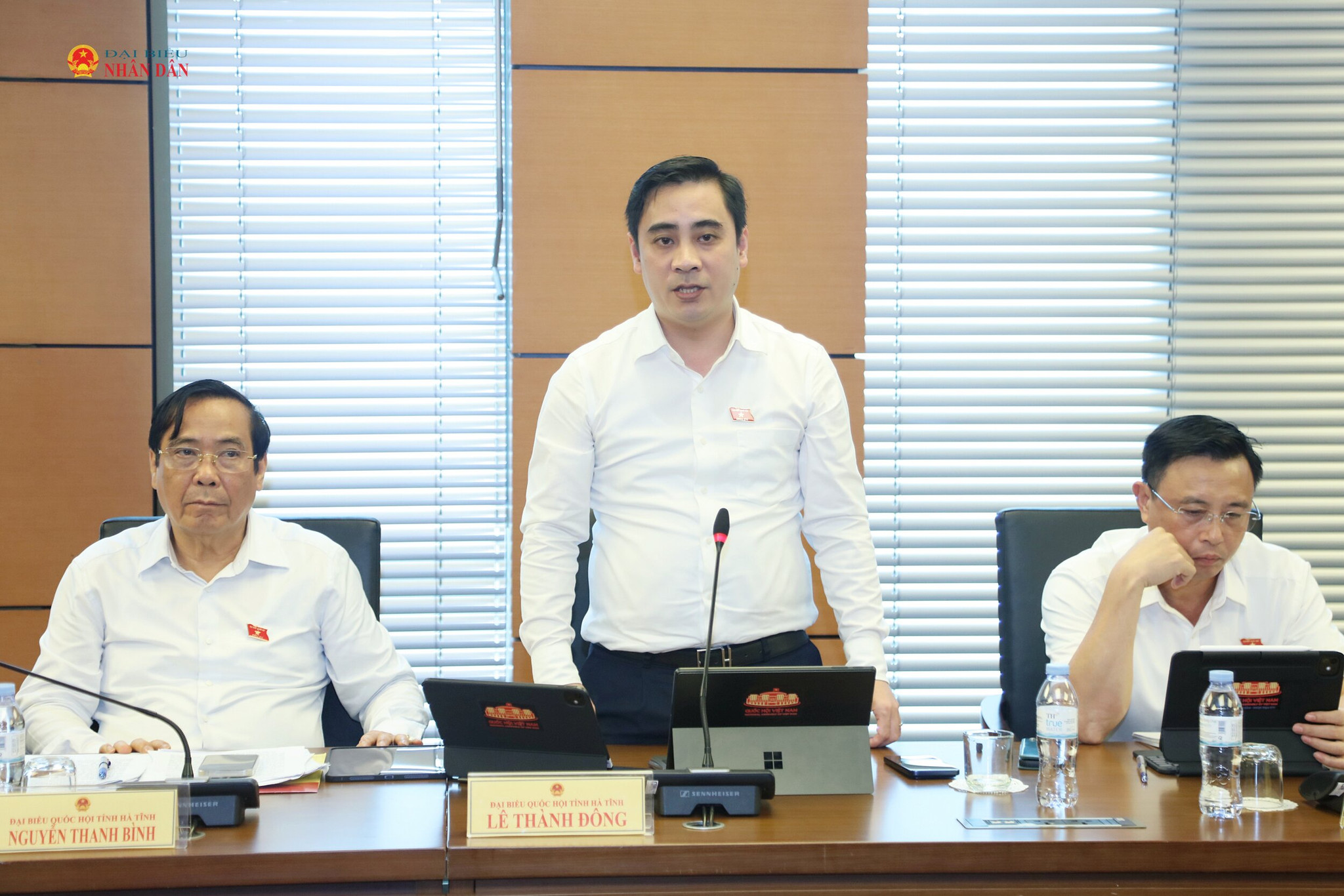 ĐBQH Lê Thành Đông (Hà Tĩnh) phát biểu 