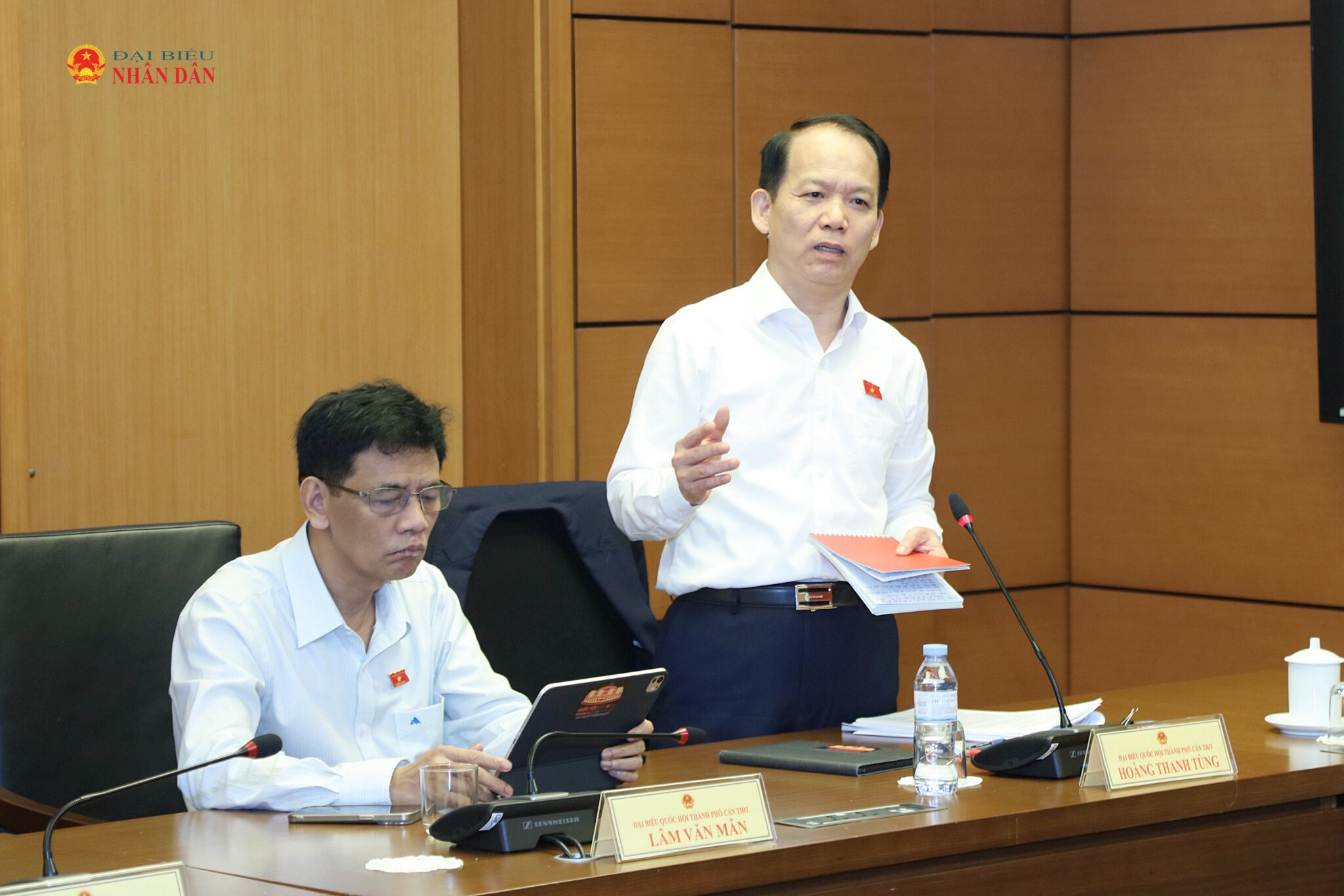 ĐBQH Hoàng Thanh Tùng (Cần Thơ) phát biểu
