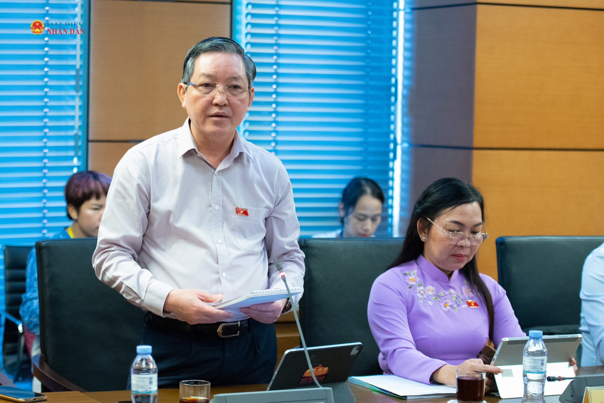 ĐBQH Lương Quốc Đoàn (An Giang) phát biểu thảo luận tại Tổ 13