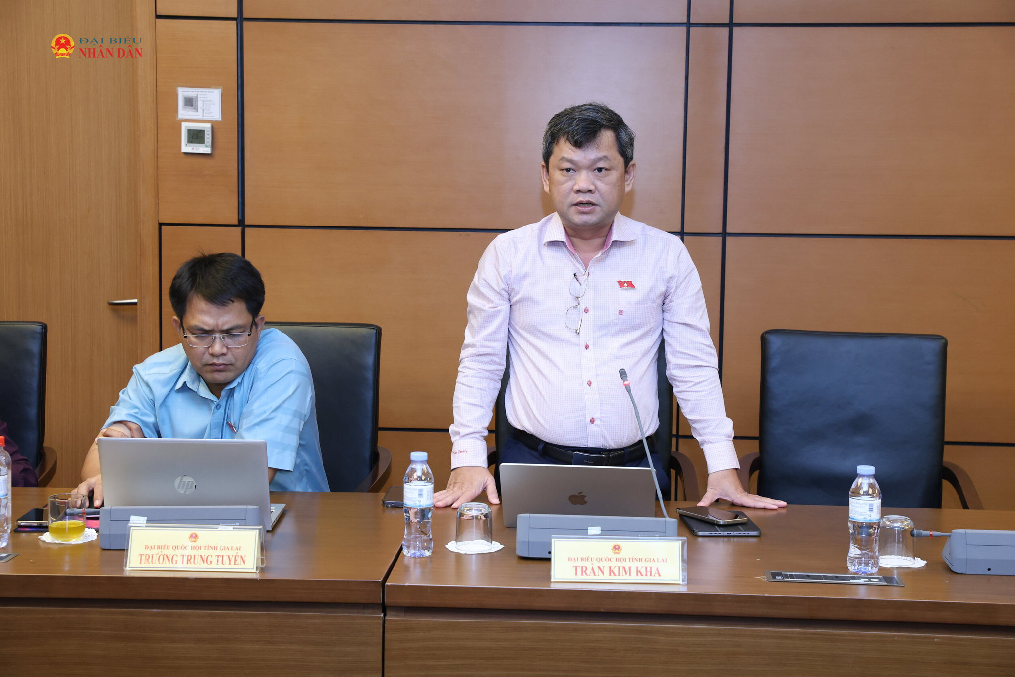 ĐBQH Trần Kim Kha (Gia Lai) phát biểu thảo luận tại Tổ 5