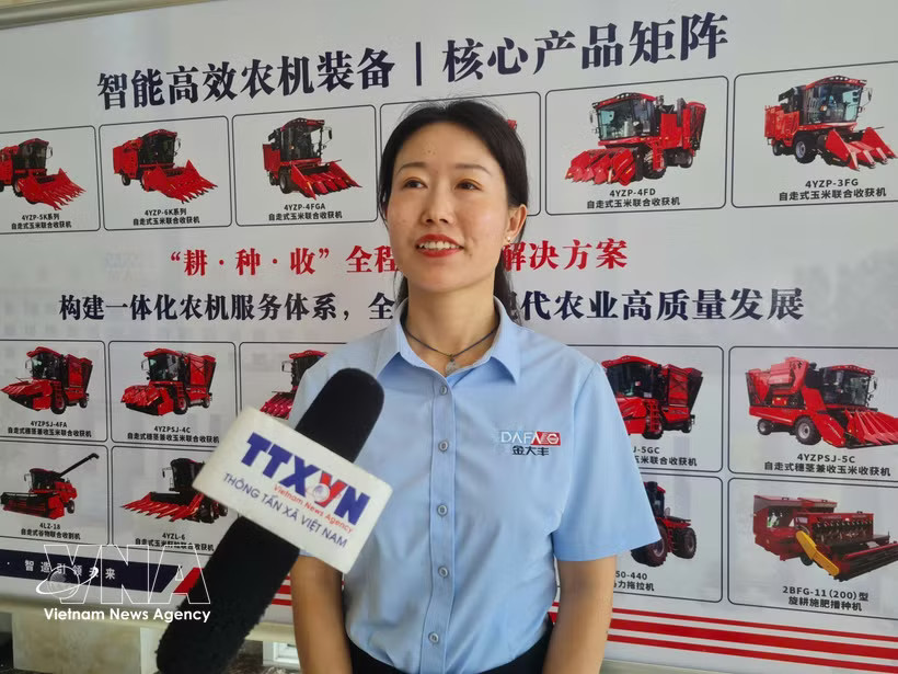 Wei Xiaoli, a representative of Shandong Jindafeng Machinery Co., Ltd., in an interview granted to the Vietnam News Agency. (Photo: VNA)