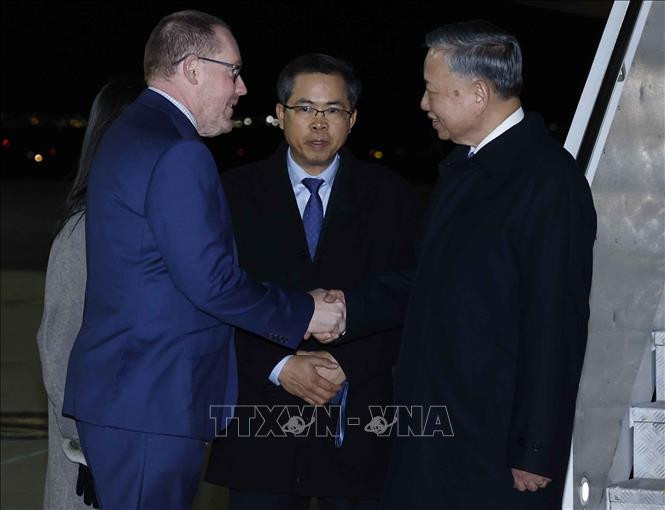 cdnmedia.baotintuc.vn-upload-tnxyicqv9cimnpwzz54rja-files-_tbt-tham-australia-1.jpg