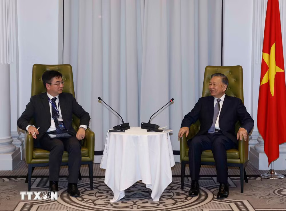 ttxvn-tong-bi-thu-chu-tich-nuoc-tiep-mot-so-tri-thuc-nha-khoa-hoc-tieu-bieu-thuoc-hoi-tri-thuc-chuyen-gia-nguoi-viet-tai-australia-8945038.jpg