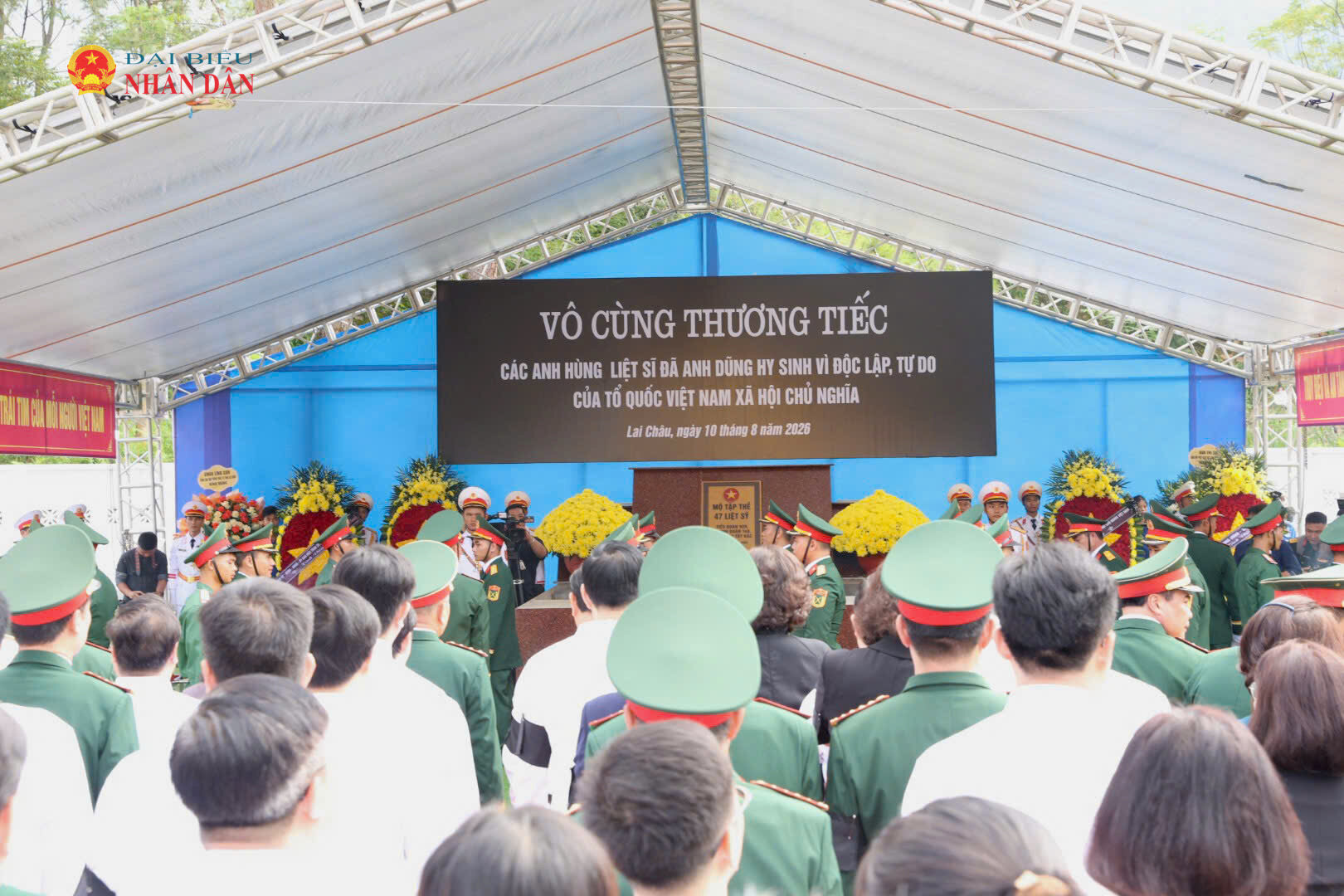 Lễ an táng hài cốt liệt sĩ tại Nghĩa trang Liệt sĩ Bình Lư