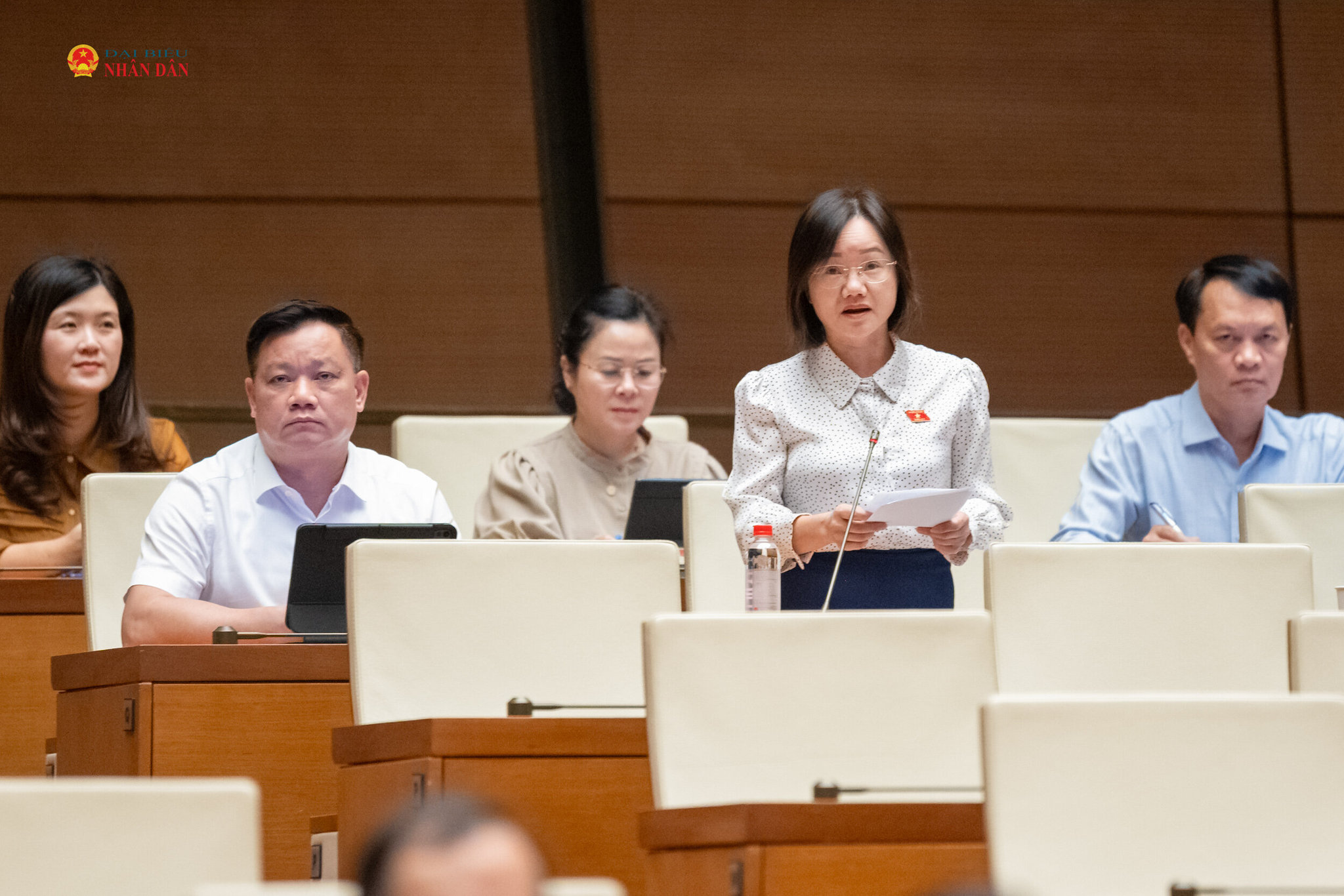 ĐBQH Thái Thị An Chung (Nghệ An) phát biểu