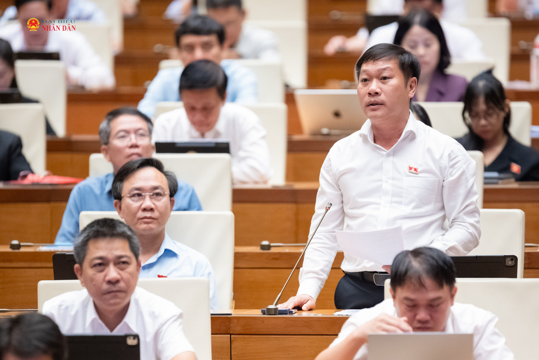 ĐBQH Nguyễn Khánh Vũ (Quảng Trị) phát biểu