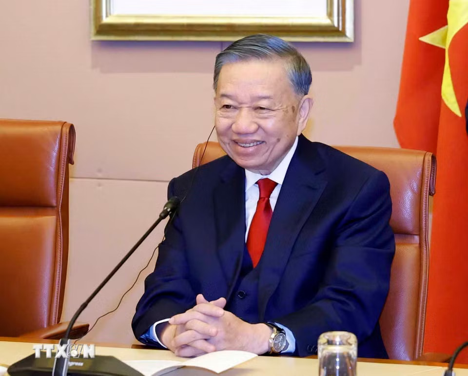 abdf71aa7a43283315b85f70-_ttxvn-tong-bi-thu-chu-tich-nuoc-to-lam-hoi-dam-chinh-thuc-voi-thu-tuong-australia-8946539-4.jpg.avif