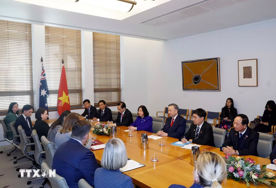 efb0c8972265f49d8f86164867992-_ttxvn-tong-bi-thu-chu-tich-nuoc-hoi-kien-hai-chu-tich-thuong-vien-va-ha-vien-australia-6.jpg.avif