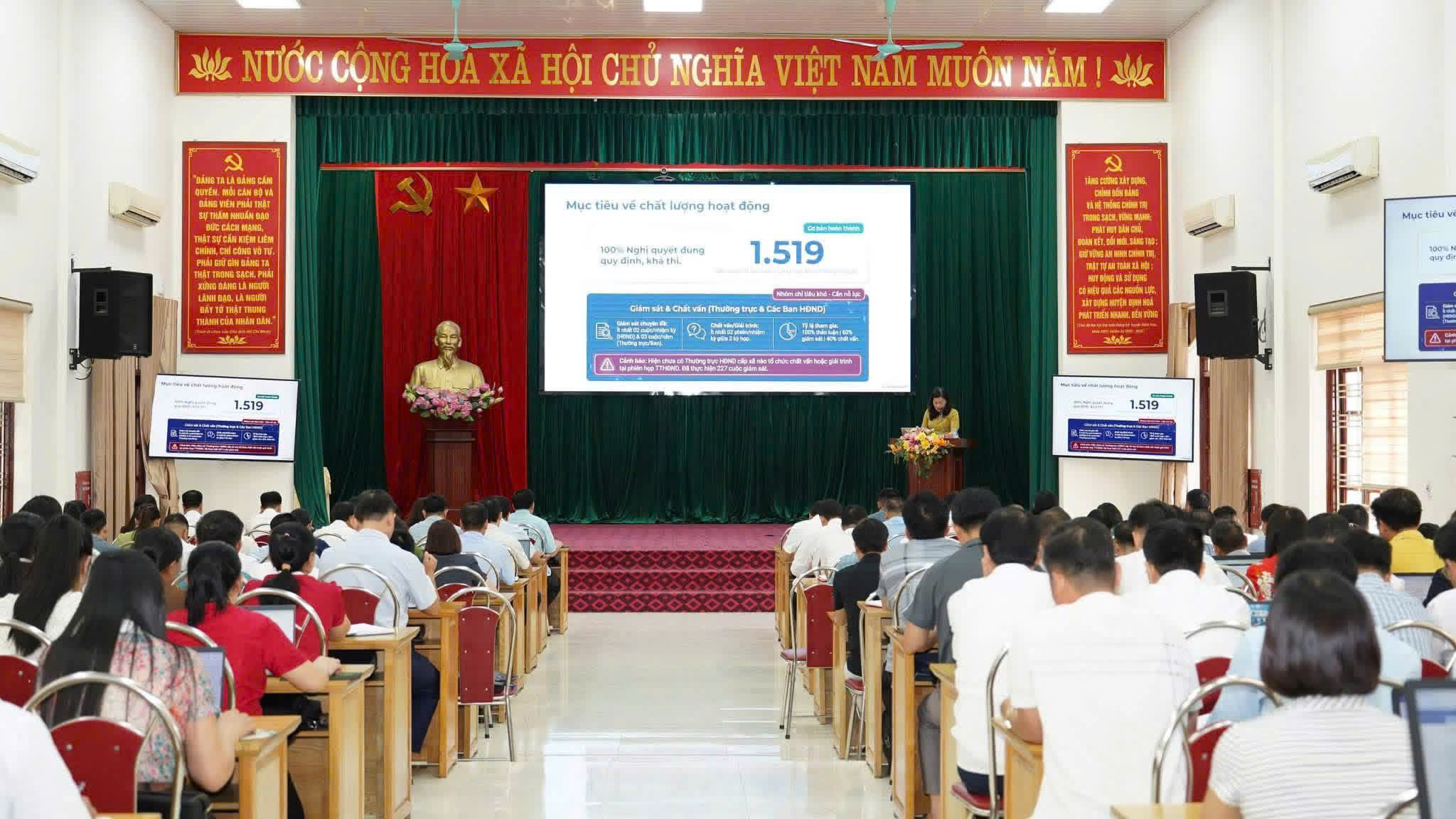 Toàn cảnh lớp bồi dưỡng nghiệp vụ công tác nhiệm kỳ 2026-2031 cho đại biểu HĐND cấp xã Thái Nguyên