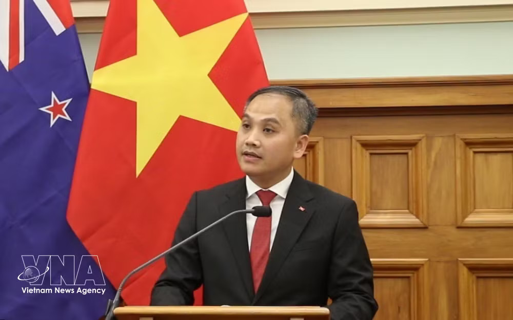 Vietnamese Ambassador to New Zealand Phan Minh Giang. (Photo: VNA) vnanet-giang.jpg
