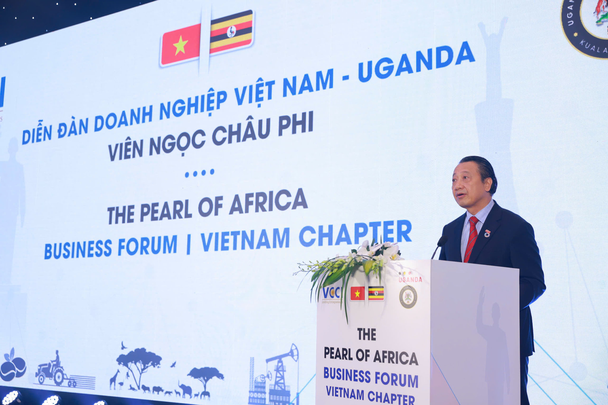 Phó Chủ tịch VCCI Nguyễn Quang Vinh phát biểu tại diễn đàn.