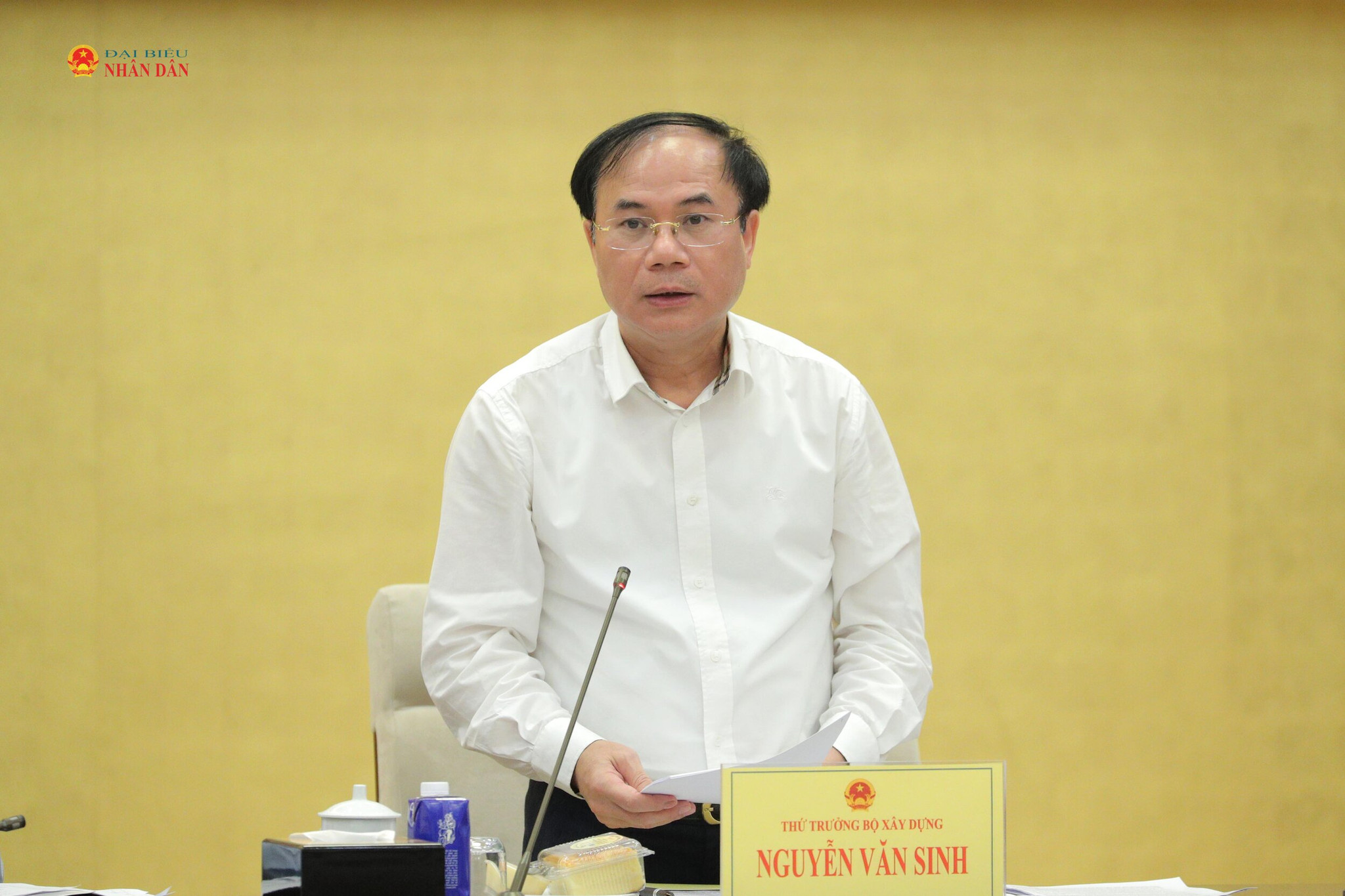 thu-truong-bo-xay-dung-nguyen-van-sinh.jpg