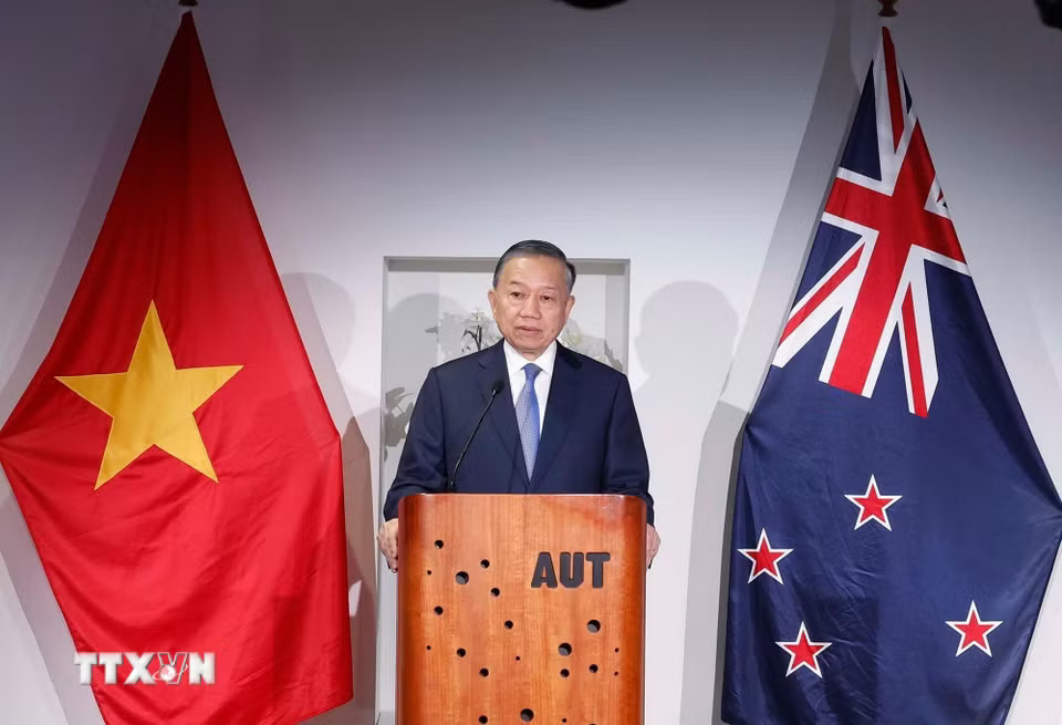 a10cc160-_ttxvn-tong-bi-thu-chu-tich-nuoc-du-dien-dan-giao-duc-dai-hoc-va-giao-duc-nghe-nghiep-viet-nam-new-zealand-8.jpg.avif