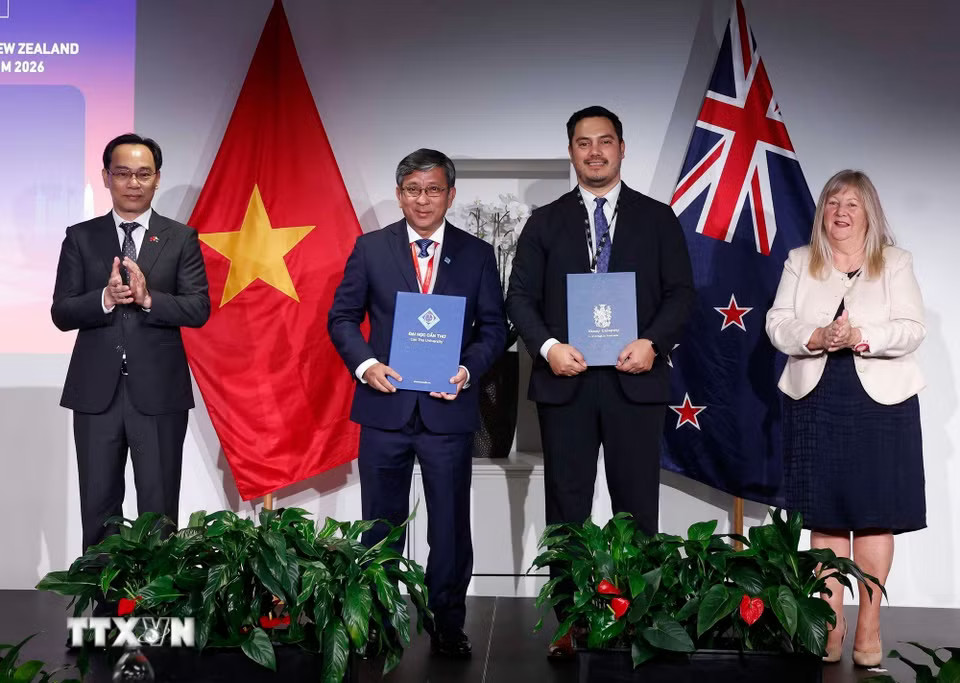 dda7a-_ttxvn-tong-bi-thu-chu-tich-nuoc-du-dien-dan-giao-duc-dai-hoc-va-giao-duc-nghe-nghiep-viet-nam-new-zealand-7.jpg.avif