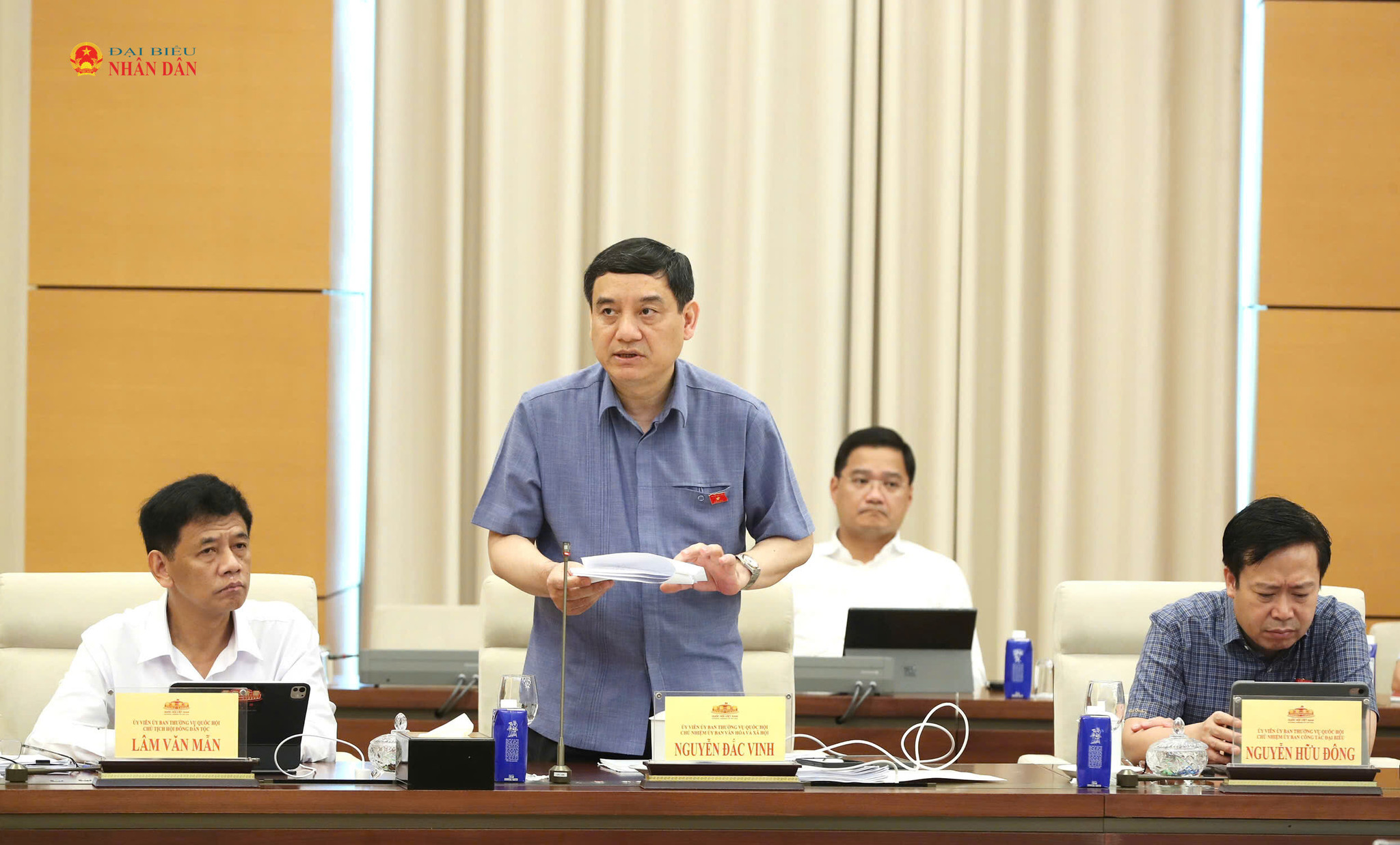 Chủ nhiệm Ủy ban Văn hóa và Xã hội Nguyễn Đắc Vinh 