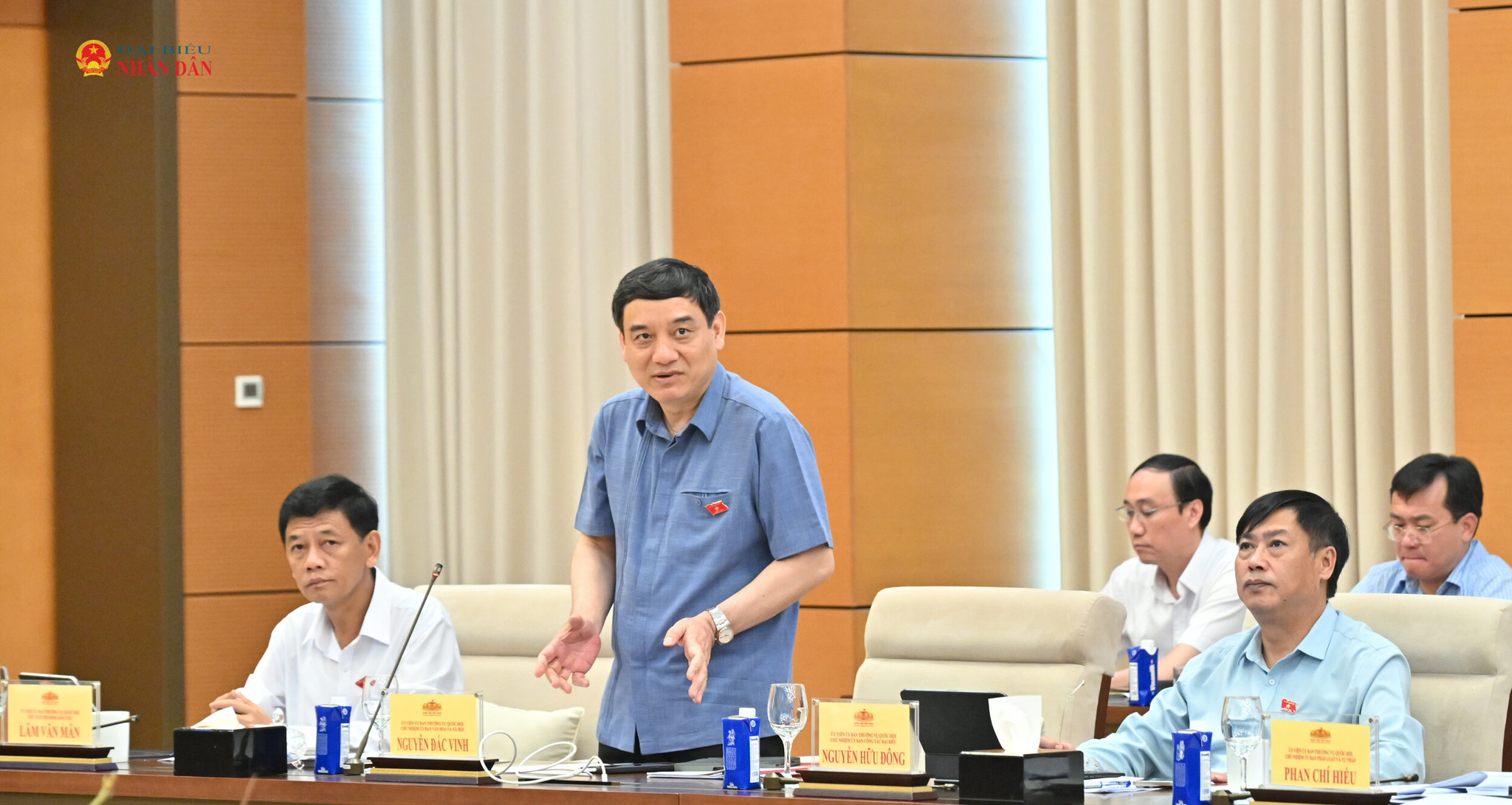 chu-nhiem-uy-ban-van-hoa-va-xa-hoi-nguyen-dac-vinh.jpg