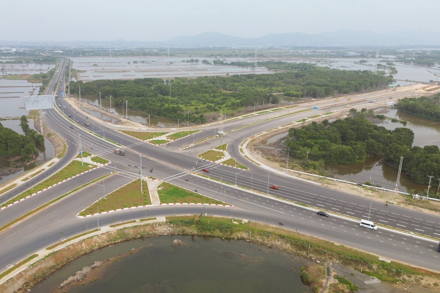 TP. Hồ Chí Minh Rà tiến độ, trách nhiệm tại các dự án giao thông chậm triển khai 3 4