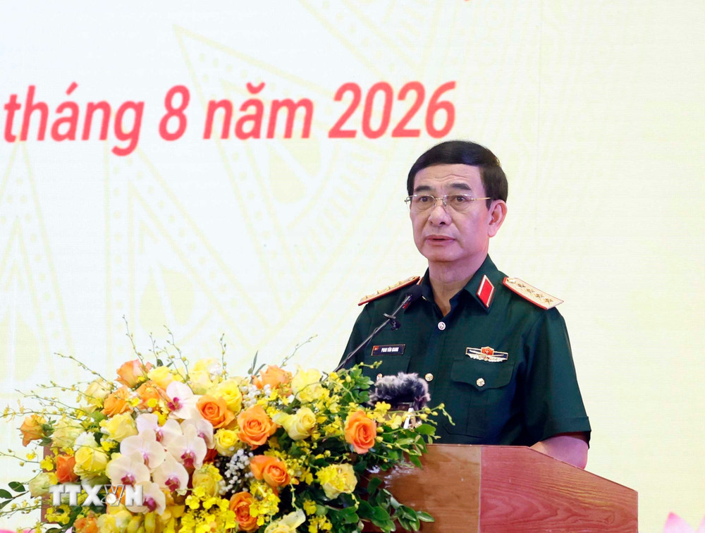 imcnt2sb_ncziddyx5eqim76-_ttxvn-tong-bi-thu-chu-tich-nuoc-to-lam-du-buoi-gap-mat-81-nam-ngay-truyen-thong-cong-an-nhan-dan-1.jpg