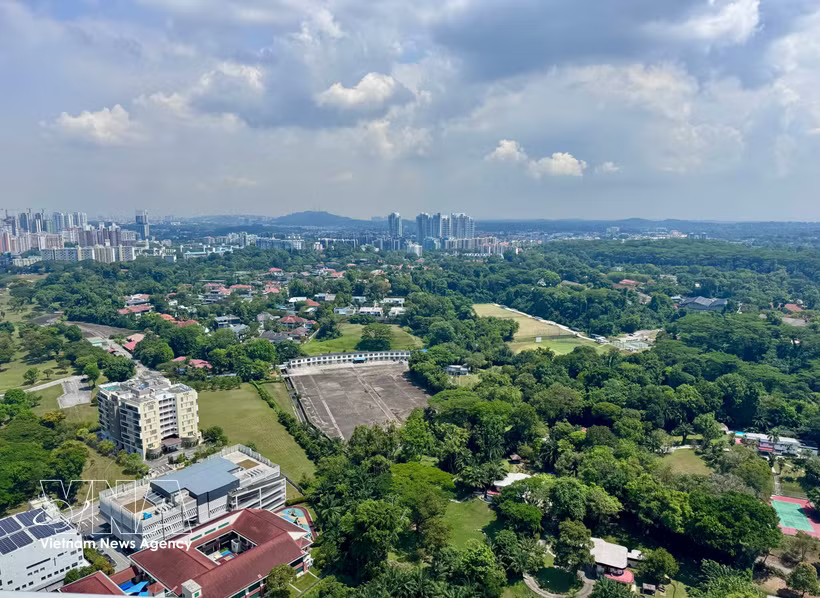 A green corner of Singapore. (Photo: VNA)