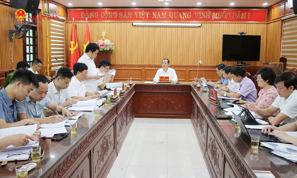 toan-canh-buoi-giam-sat-viec-thuc-hien-nghi-quyet-so-57-tai-xa-van-mon.jpg