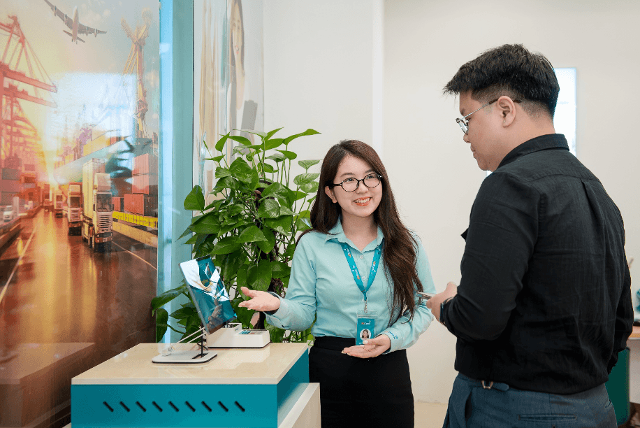 Ảnh chụp Màn hình 2026-08-18 lúc 14.16.34