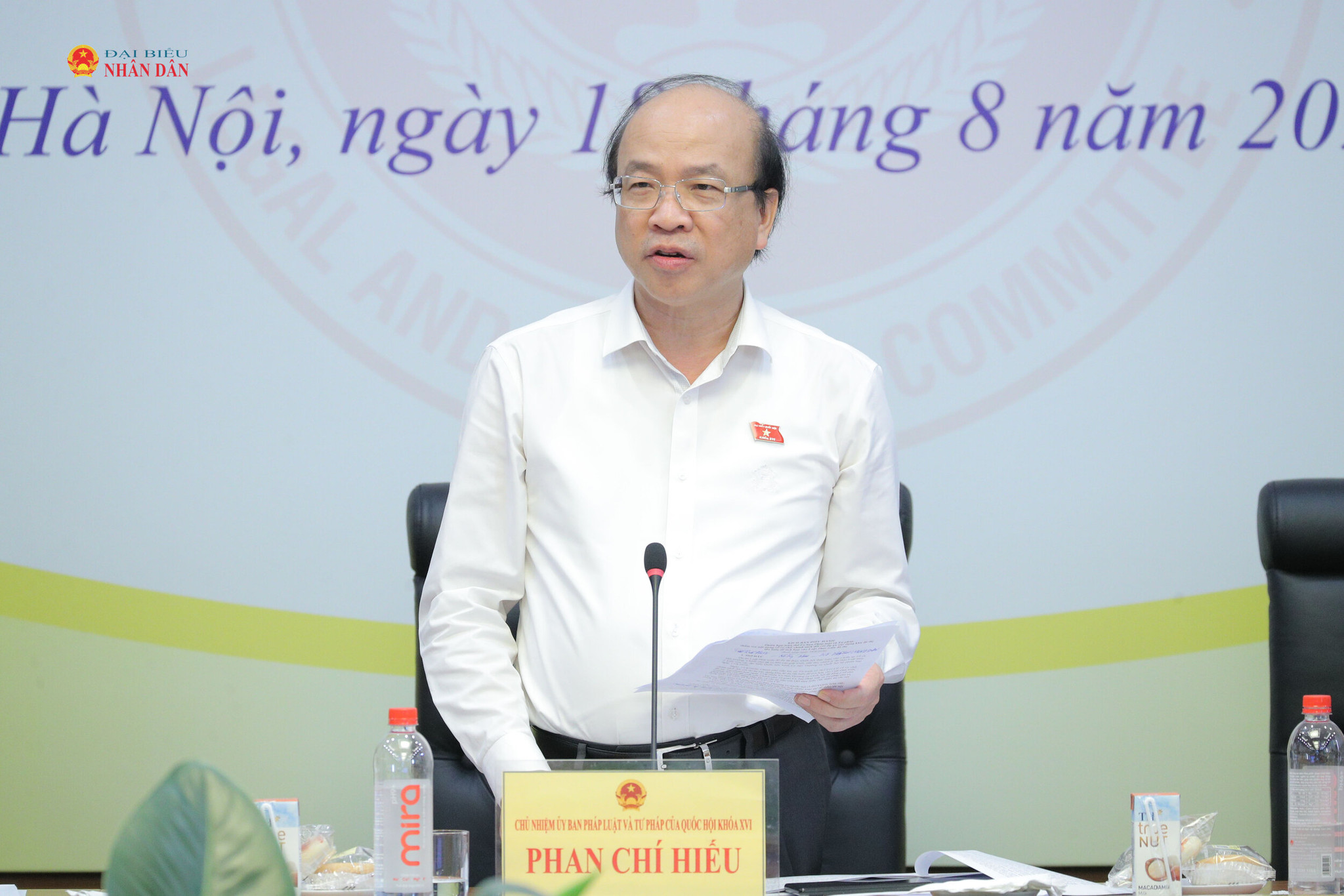 Chủ nhiệm Ủy ban Pháp luật và Tư pháp Phan Chí Hiếu