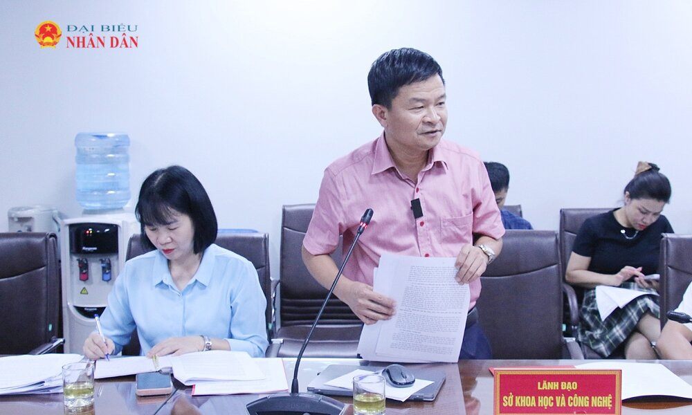lanh-dao-so-khoa-hoc-va-cong-nghe-phat-bieu-tai-buoi-giam-sat.jpg