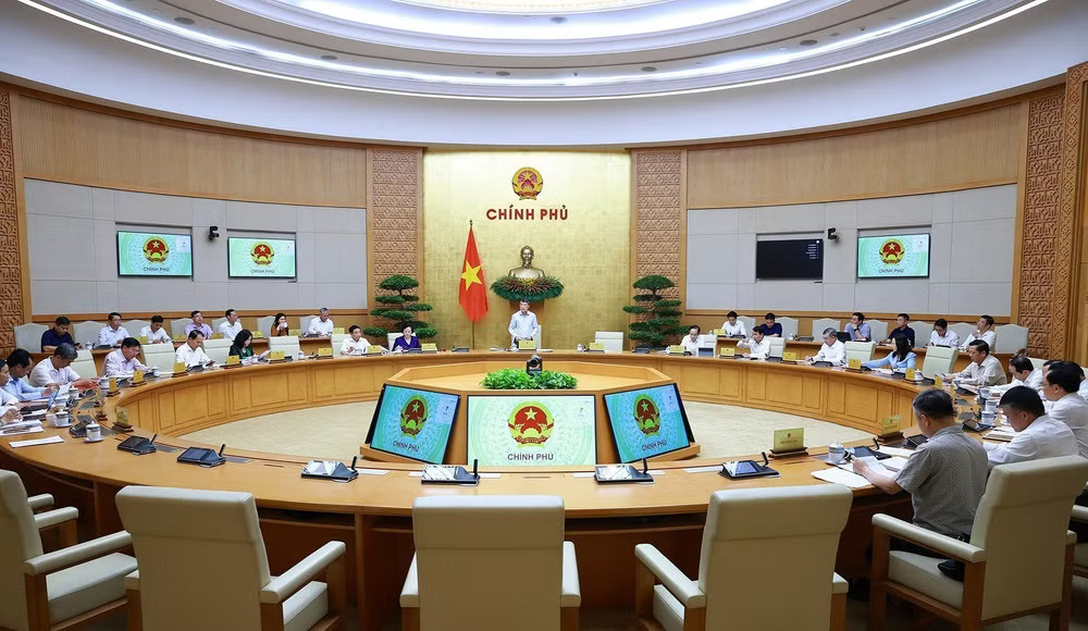At the Government's August law-building session (Photo: VNA) vnannet-pm.jpg