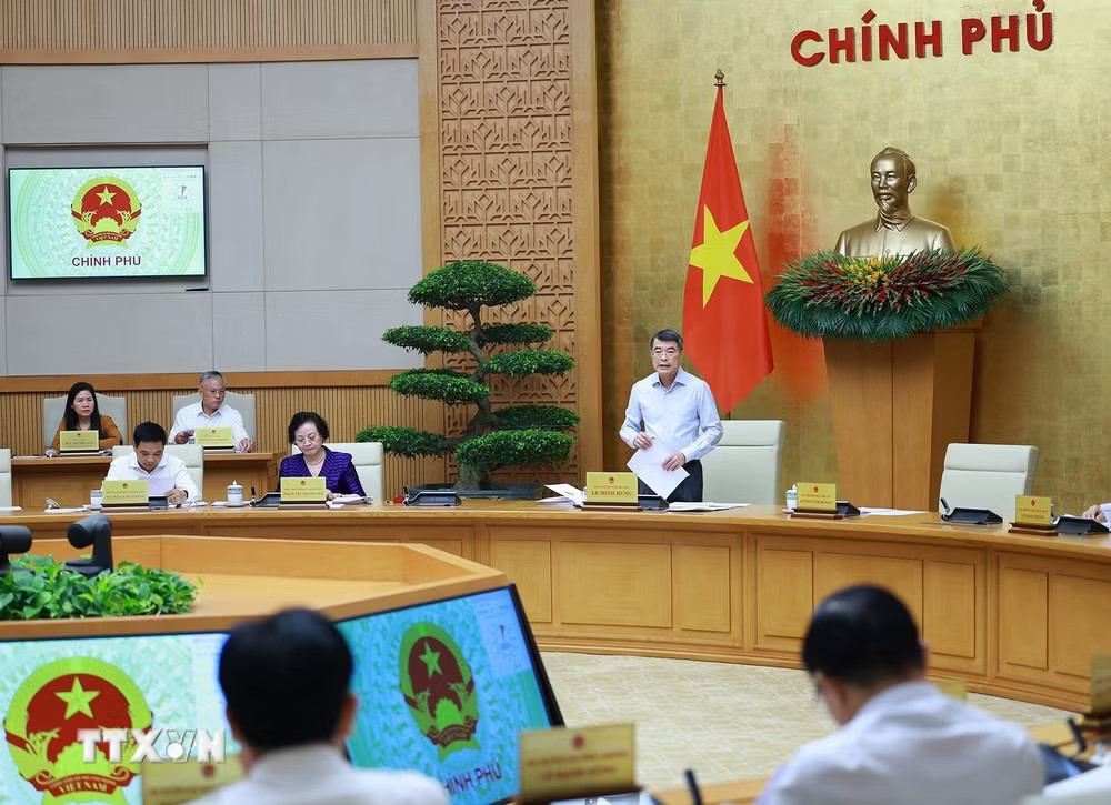 Thủ tướng Lê Minh Hưng chủ trì Phiên họp Chính phủ chuyên đề về xây dựng pháp luật tháng 8 năm 2026. (Ảnh: Dương Giang/TTXVN) ttxvn-thu-tuong-chu-tri-phien-hop-chinh-phu-chuyen-de-ve-xay-dung-phap-luat-thang-8-nam-2026-18-2.jpg